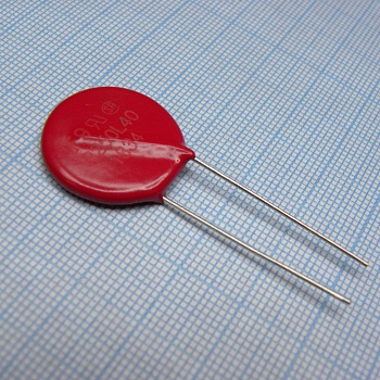 V250LA40AP - Варистор 250Vac/320Vdc, 6500A, 390V(1mA), 1.0 Вт, радиальные выводы