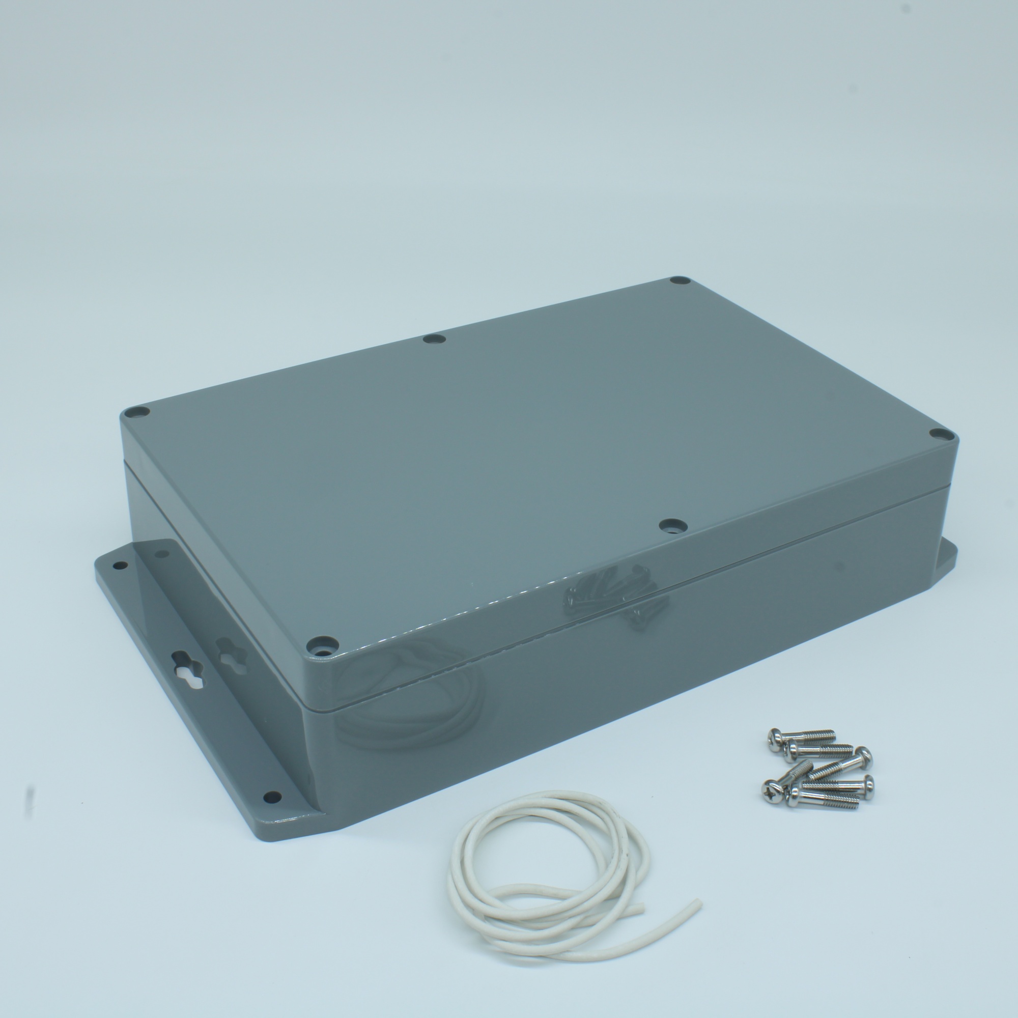 G317MF - Герметичный корпус из прочного ABS пластика с фланцем, IP65, темно-серый