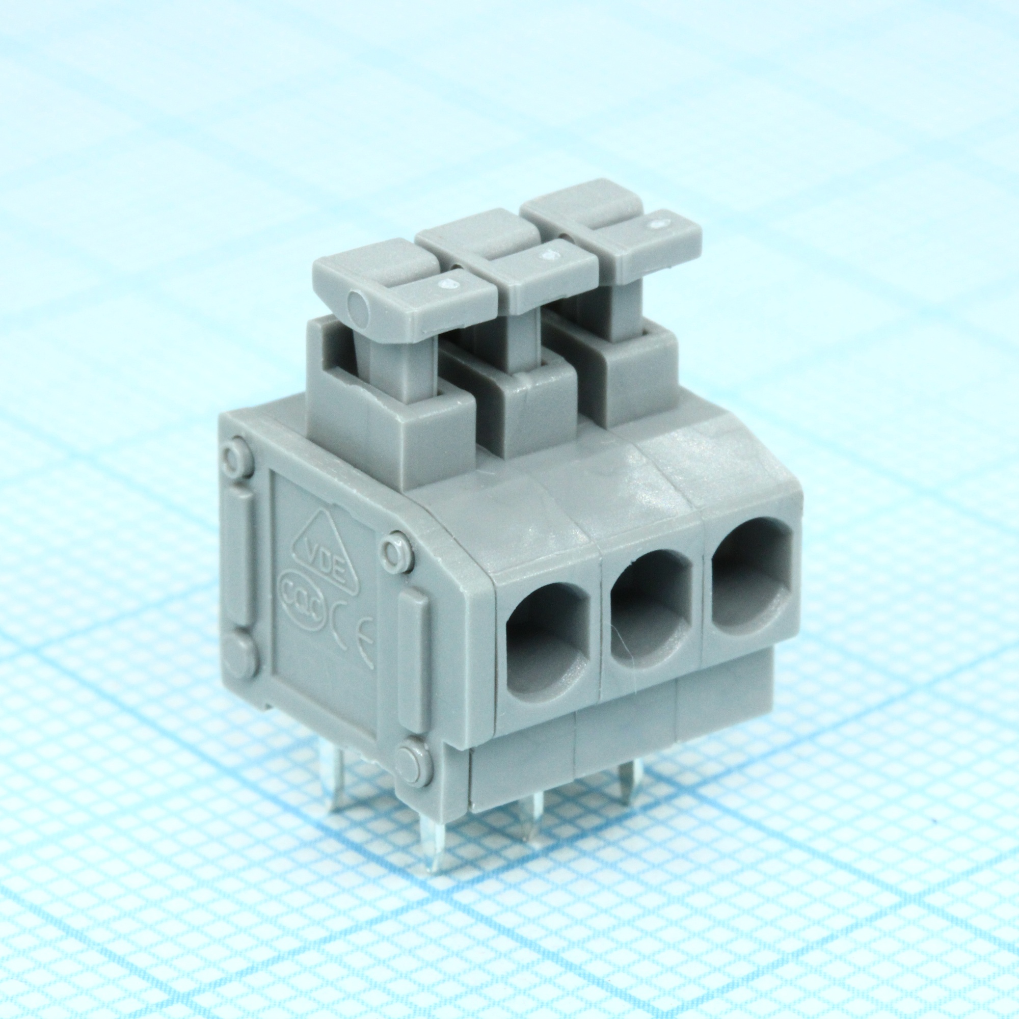 DG235-3.81-03P-11-00A(H) - Нажимной безвинтовой клеммный блок 3 контакта. Зажим типа торцевой контакт. Серия DG235-3.81