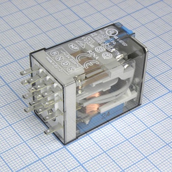 55.34.9.024.0090 - Миниатюрное универсальное электромеханическое реле; монтаж в
розетку; 4CO 7A; контакты AgNi; катушка 24В DC; степень защиты
RTI; опции: кнопка тест + LED + диод