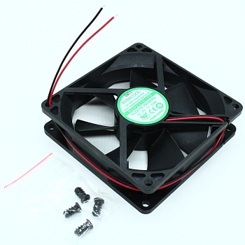 EC9225H12S - Вентилятор 12В, 92х92х25мм, подшипник скольжения, 2600 об/мин