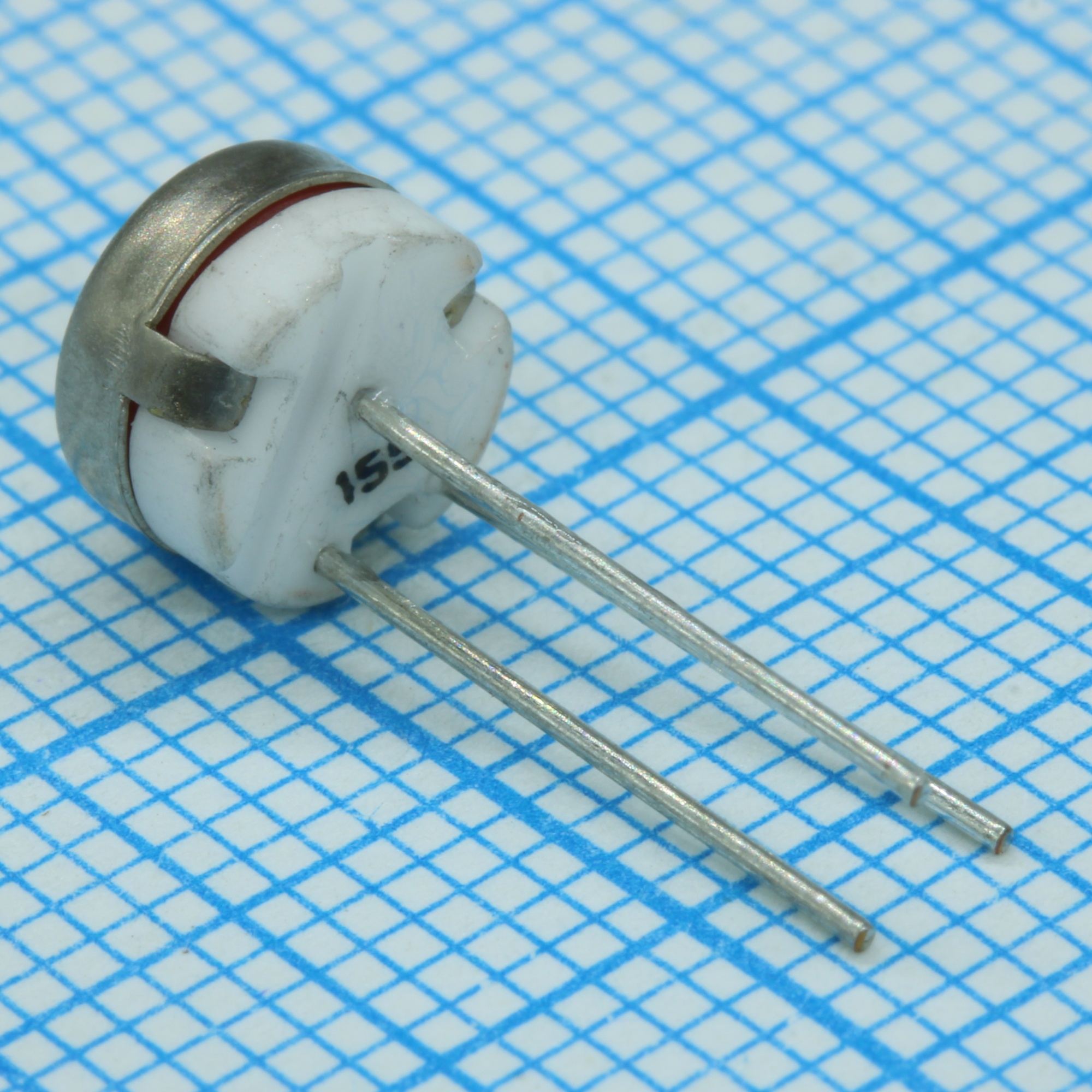 KLS4-3329H-155 - Потенциометр однооборотный керметный 1.5МОм ±10% 0.5Вт PC PIN