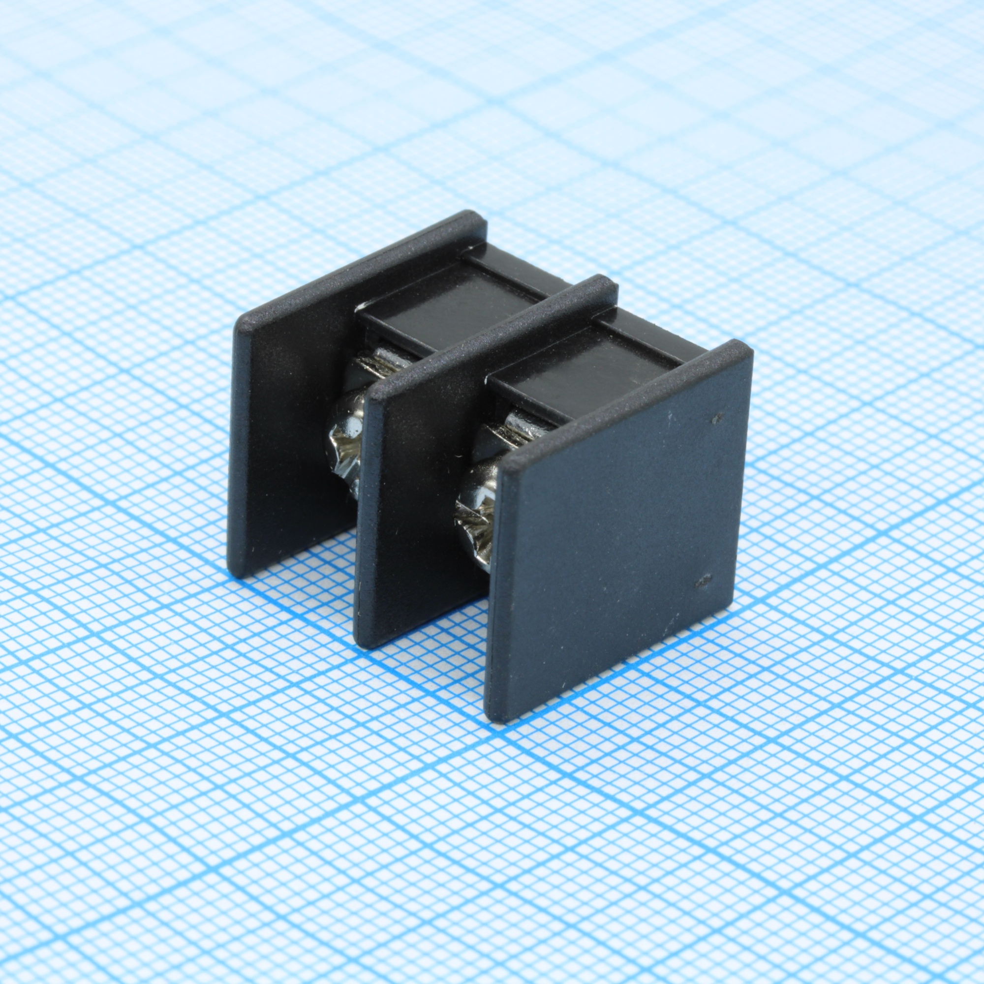 GT45C-B-02P-13-00 - Барьерный клеммный блок 2 контакта. Серия GT45C-B