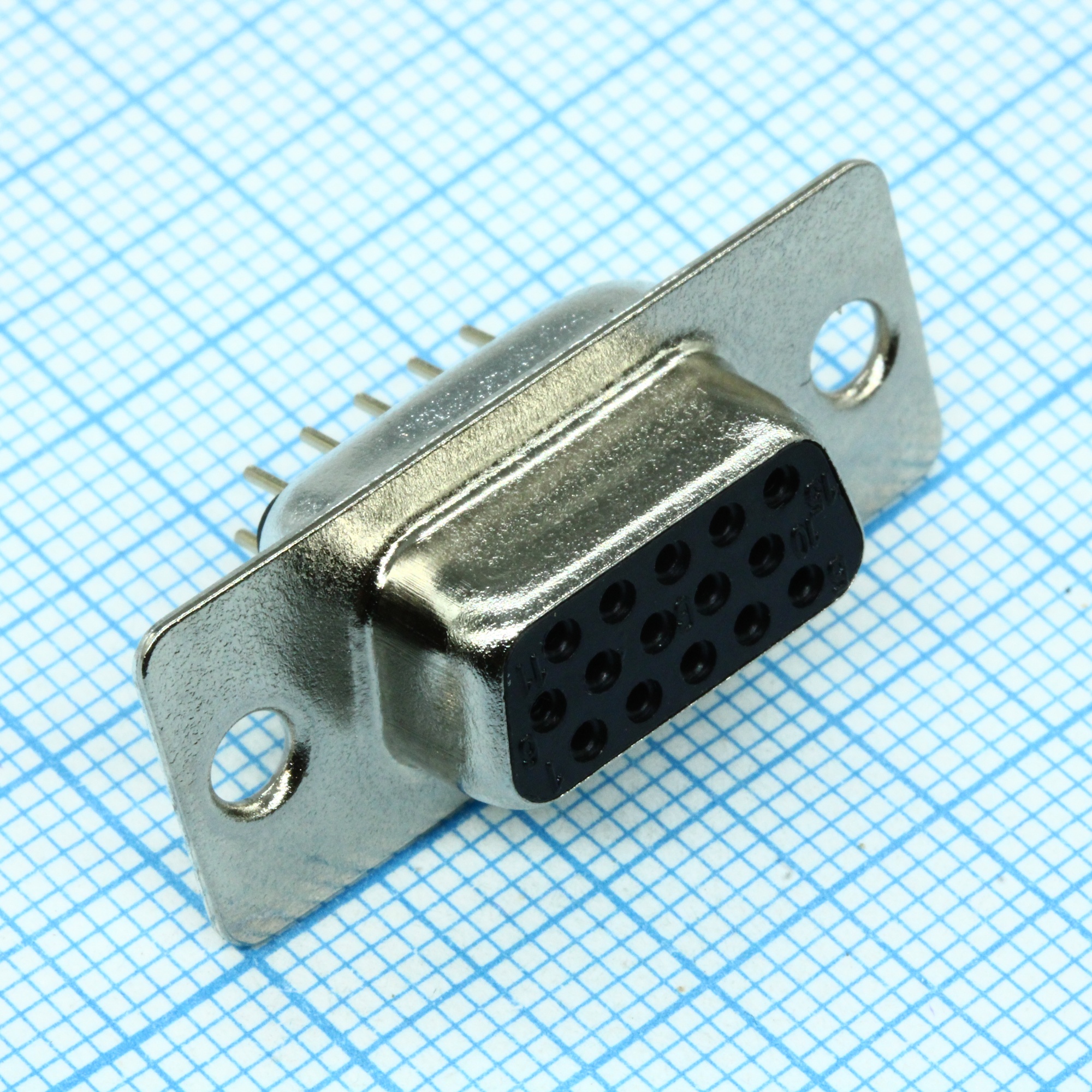 DS1077-15FB8NSS - Разъем розетка 15 контактов х 3 ряда на плату