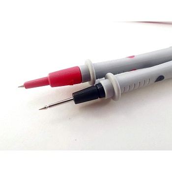 BC55-10140 - Щупы измерительные, длина кабеля-1,2м.,двойная изоляция 4мм, UL1855 16 AWG  PVC cables, 168 cores