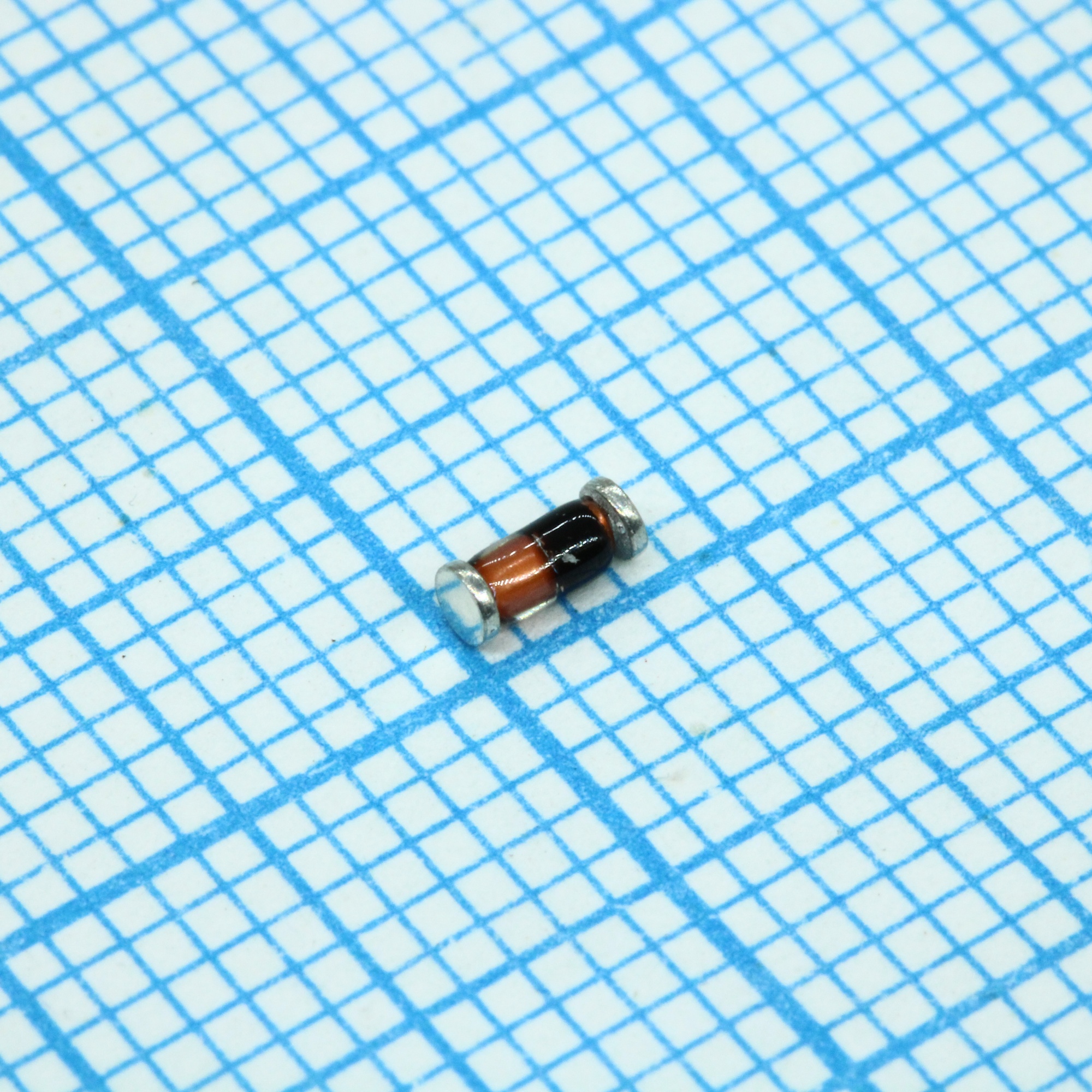 LL4448_R1 - Диод импульсный MiniMelf 500мВт 100В