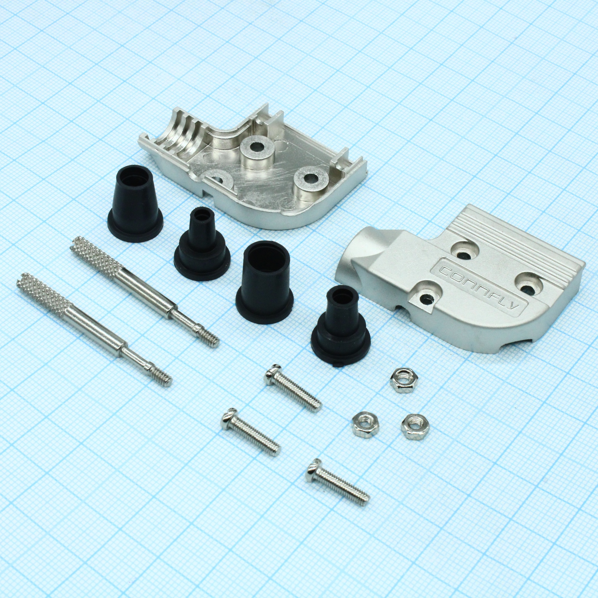 DS1047-01-09M2 - Кожух для разъема D-Sub 9pin с удлиненными винтами, металлизированный угловой