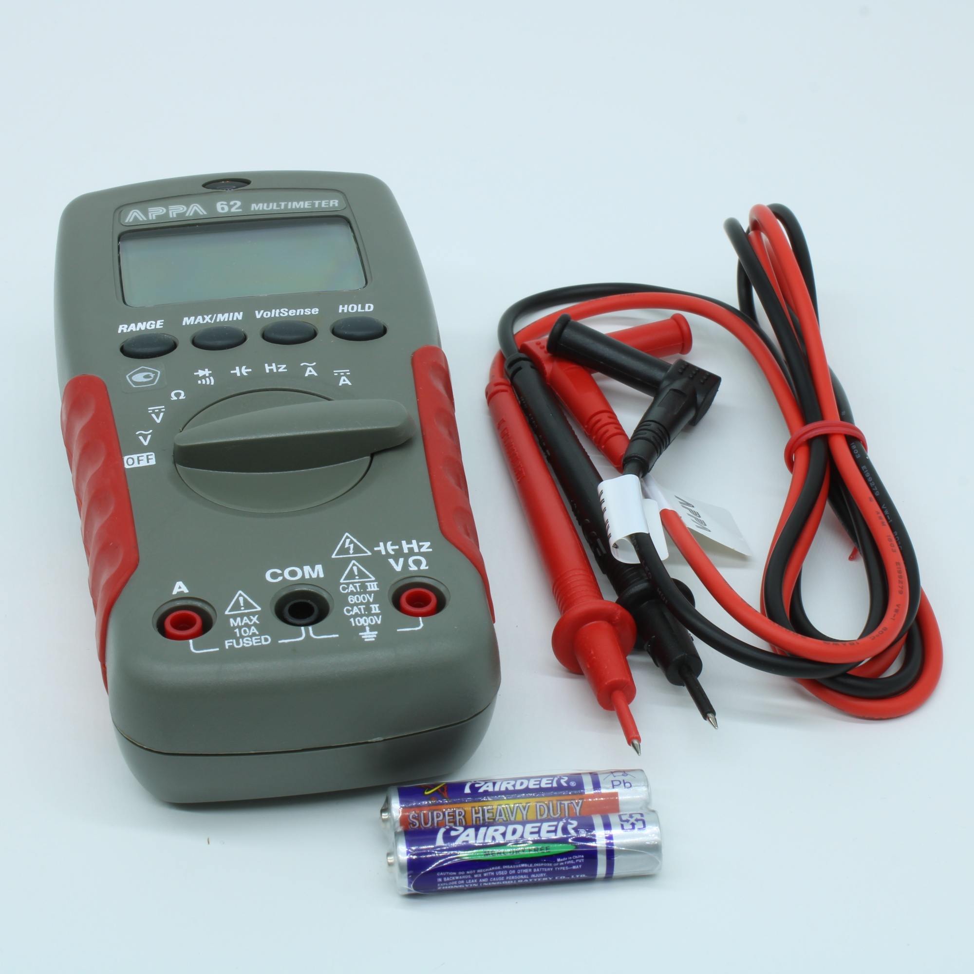 APPA 62 - (аналог АРРА 61), дополнительный вход: I пост 1мА…10А, (погрешность ± 0,5 % (базовая)), I пер 1мА…10А (50-500Гц), R 0,1Ом...20МОм, прозвон цепи (до 200 Ом) и проверка диодов, емк 2нФ…2мкФ