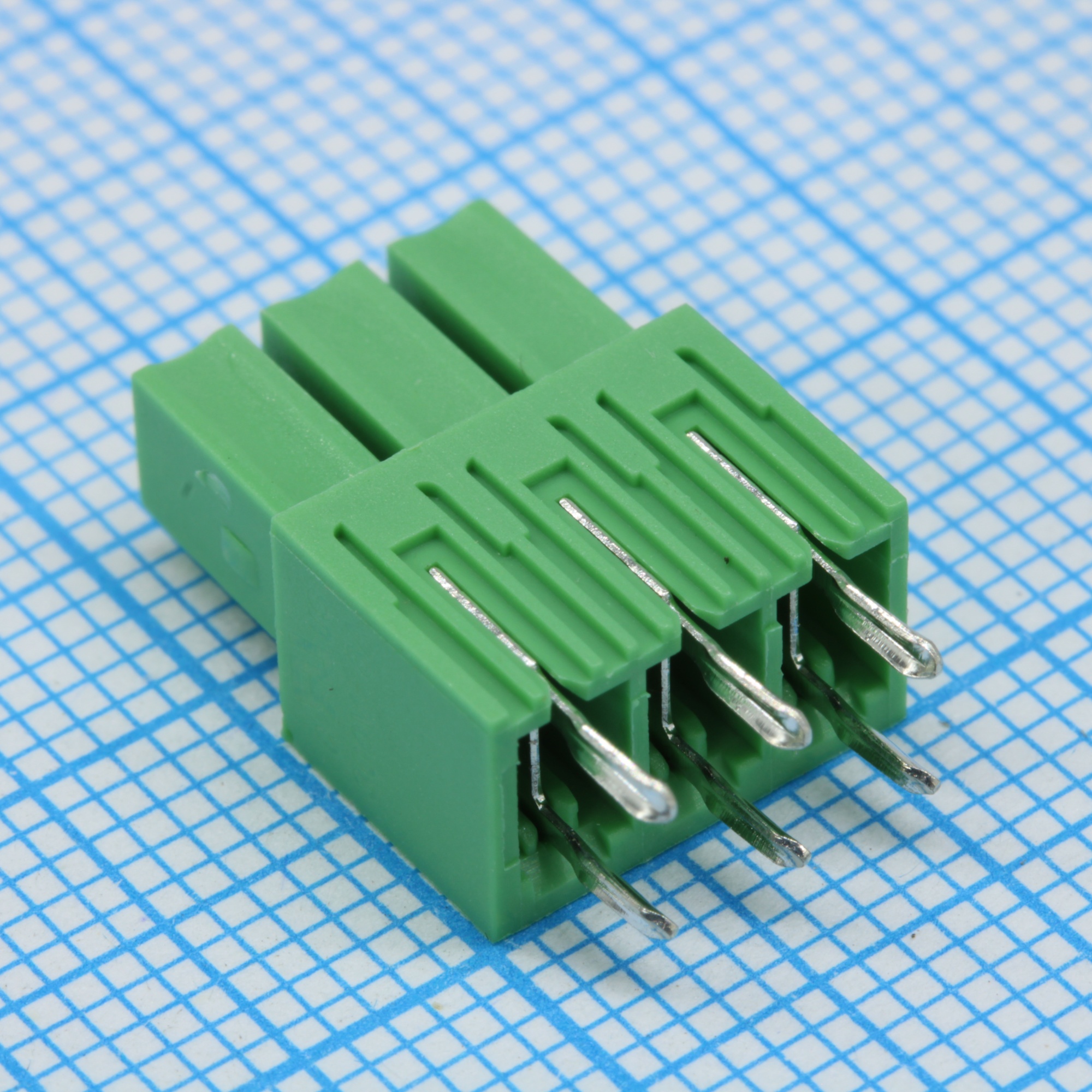 15EDGB-3.5-03P-14-00A(H) - Разъемный клеммный блок на плату, 3 контакта. Серия 15EDGB-3.5