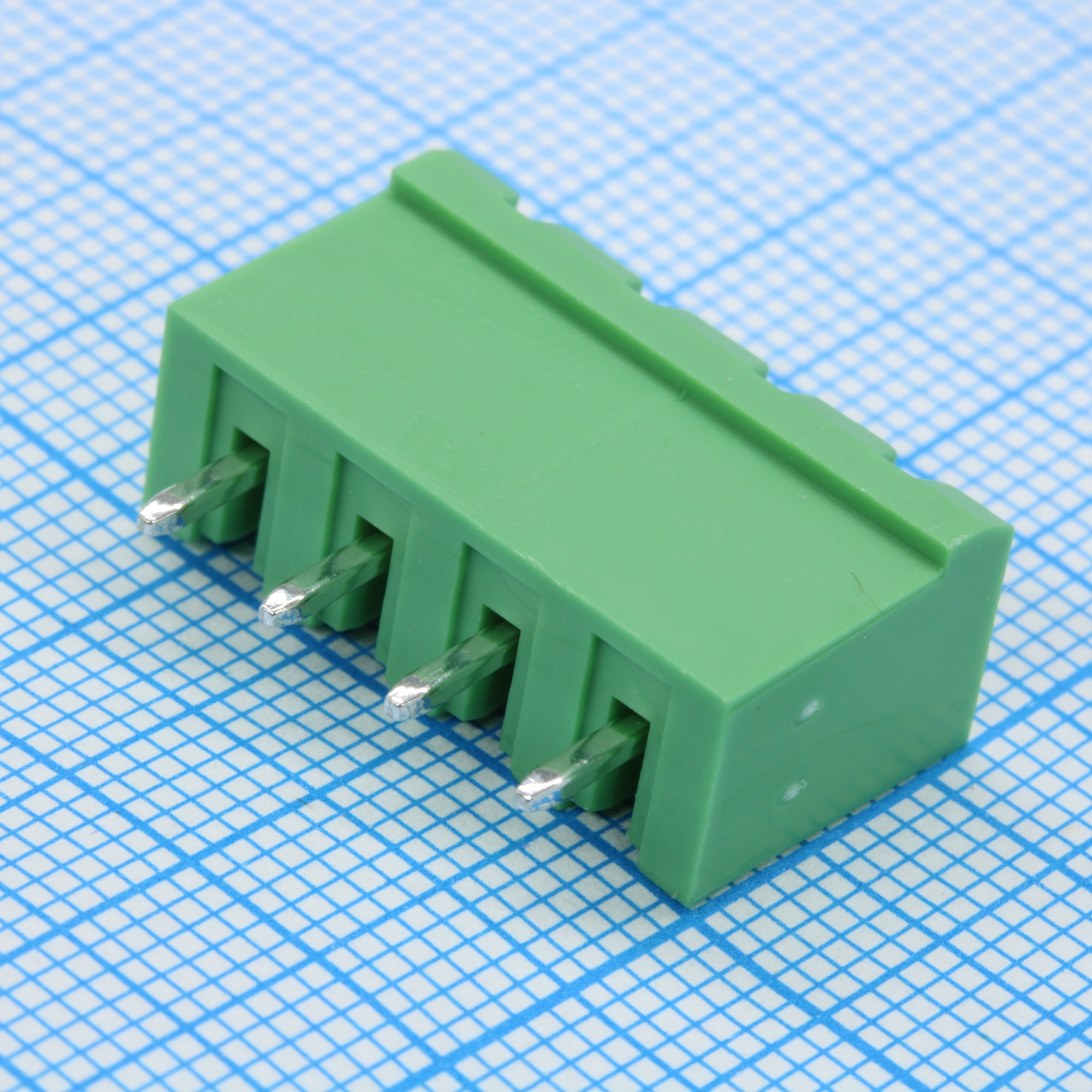 2EDGVC-5.0-04P-14-100A(H) - Разъемный клеммный блок на плату, 2 контакта. Серия 2EDGVC-5.0