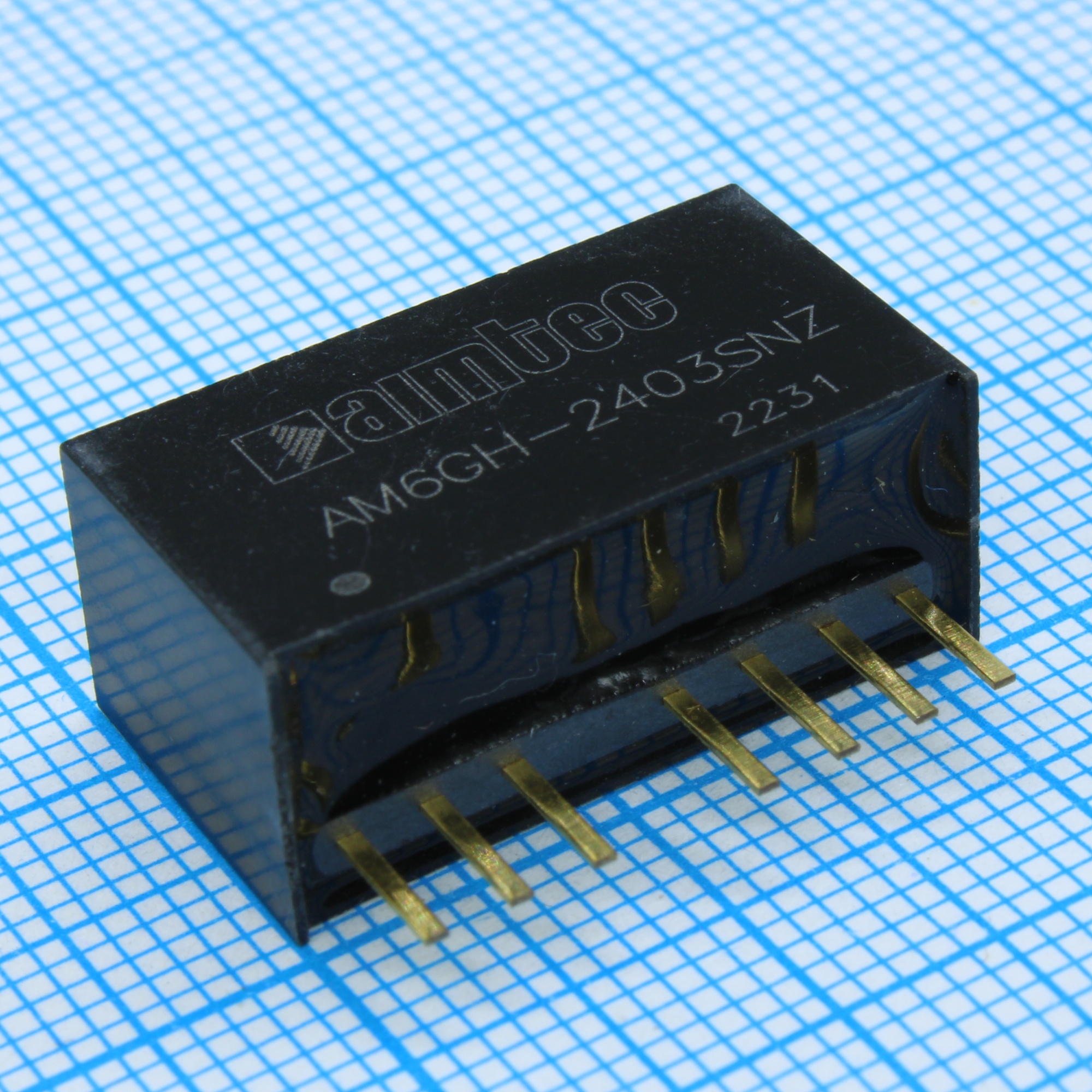 AM6GH-2403SNZ - DC/DC, 6Вт, вход 9…36В, выход 3.3В/1.35А, изоляция 1600В DC, КПД 78%, максимальная емкостная нагрузка не более 1800мкФ, вход On/Off, SIP8, 22x9.5x12мм, -40…105°C, пластик
