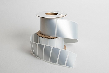 Металлизированная наклейка NPT-20х60 - Наклейка, для изготовления шильдов, обозначения светосигнальной арматуры, кнопок и переключателей, размер 20х60 мм, цвет матовый алюминий, для принтера: RT200, RT230, в упаковке 400 наклеек