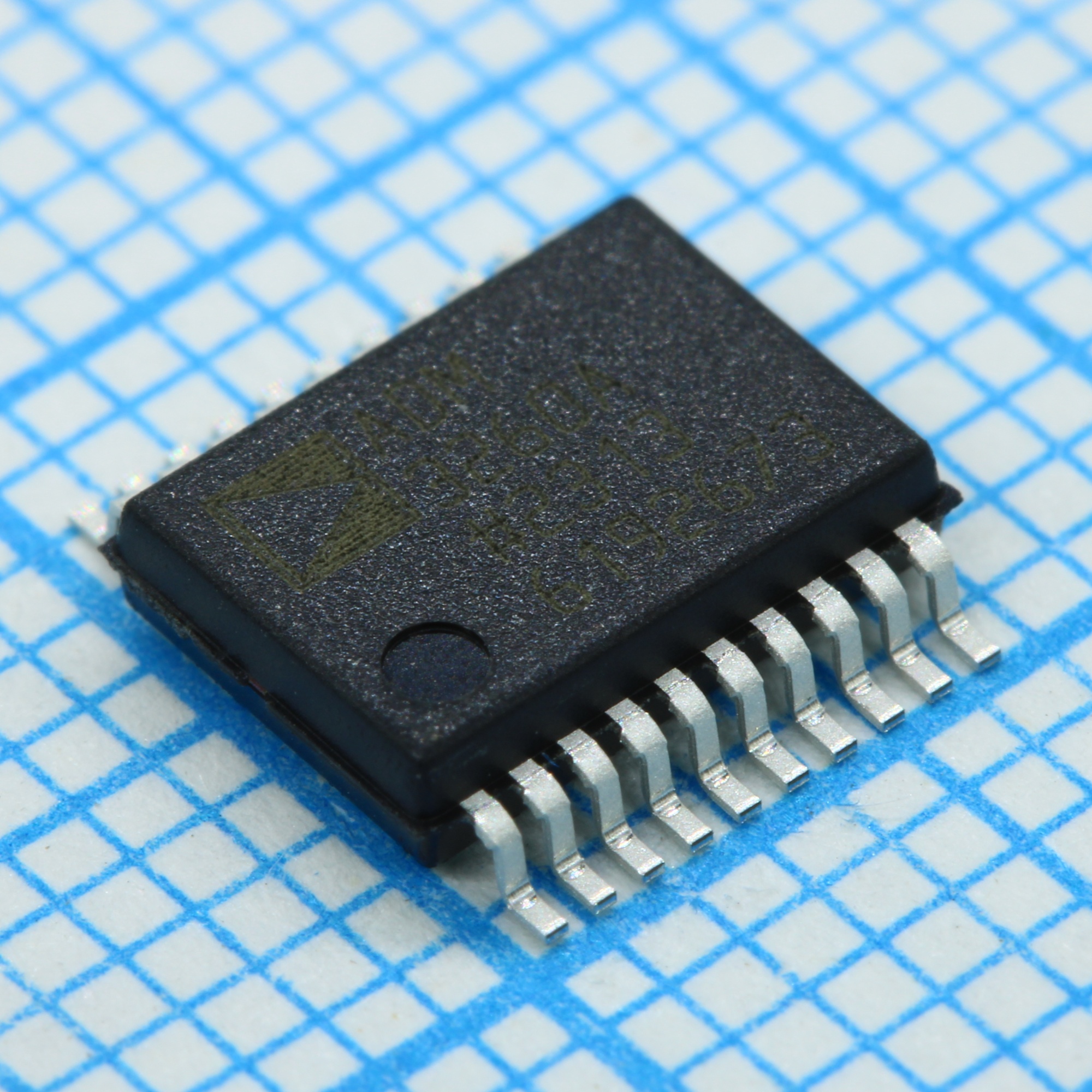 ADM3260ARSZ-RL7 - Изолятор цифровой 2-х канальный 20-Pin SSOP лента на катушке