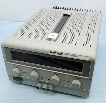 GPR-76030D - 60 В 3 А (100 мВ, 10 мА) цифровая индикация тока и напряжения, работа на постоянную и динамическую нагрузку