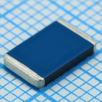 V120CH8 - Варистор из оксида металла 75В переменного тока/102В постоянного тока 120В предел SMD лента на катушке