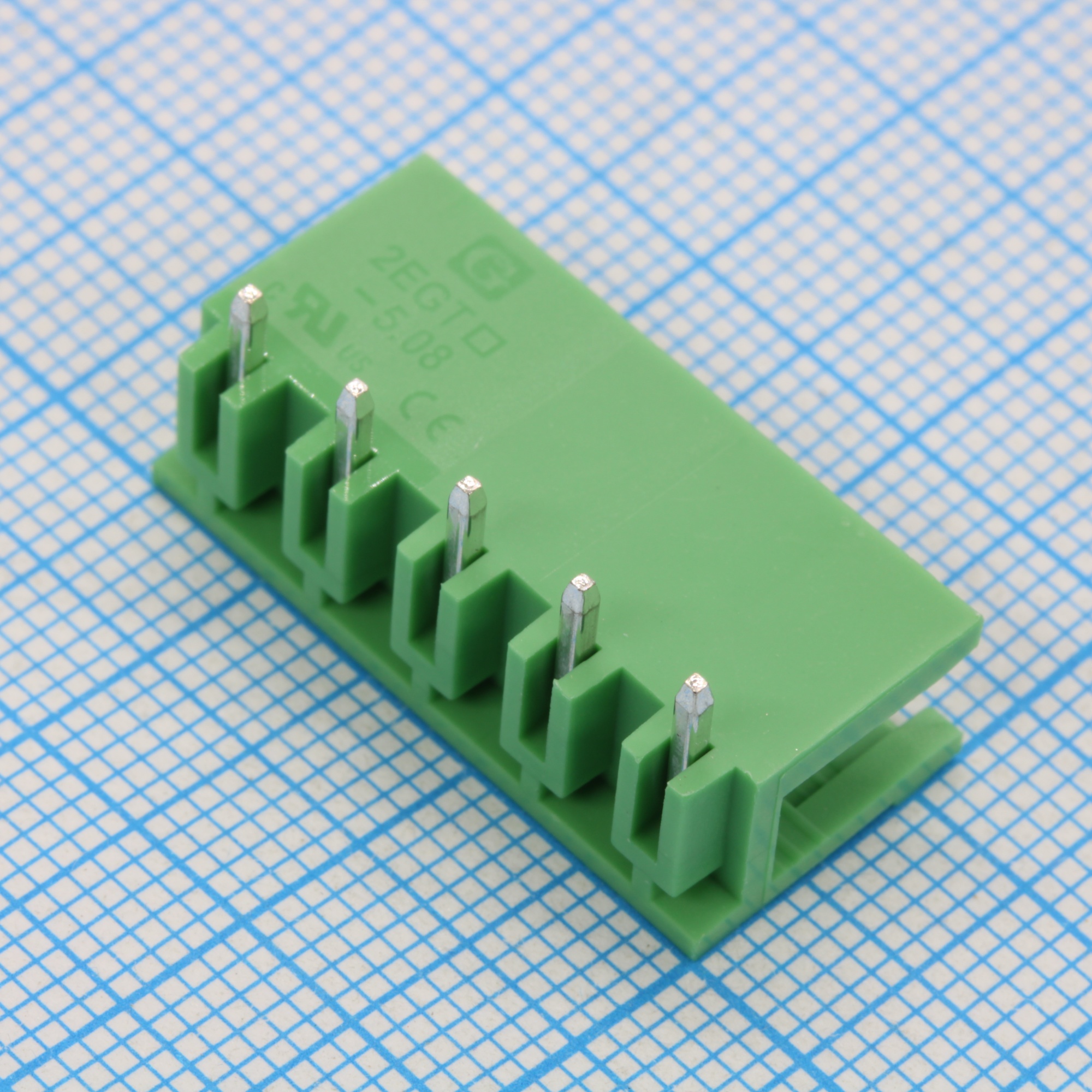 2EGTR-5.08-05P-14-00 - Разъемный клеммный блок на плату, 5 контактов. Серия 2EGTR-5.08