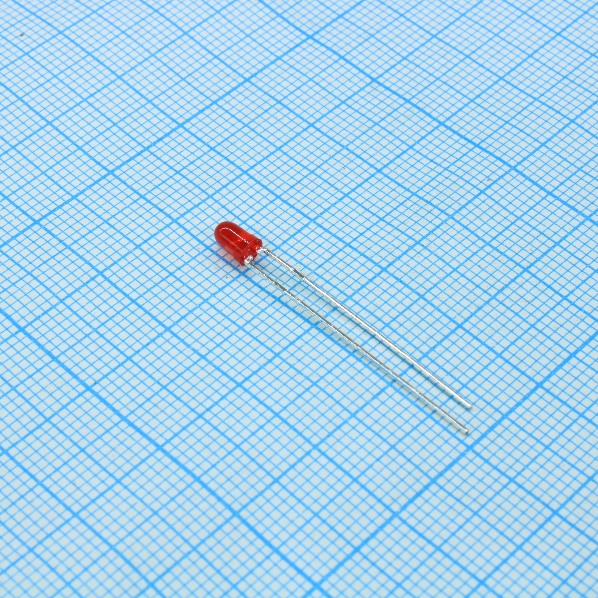 L-934SURDK - Светодиод 3мм/красный сверхяркий/630нм/400-900мКд/прозрачный красный/50°