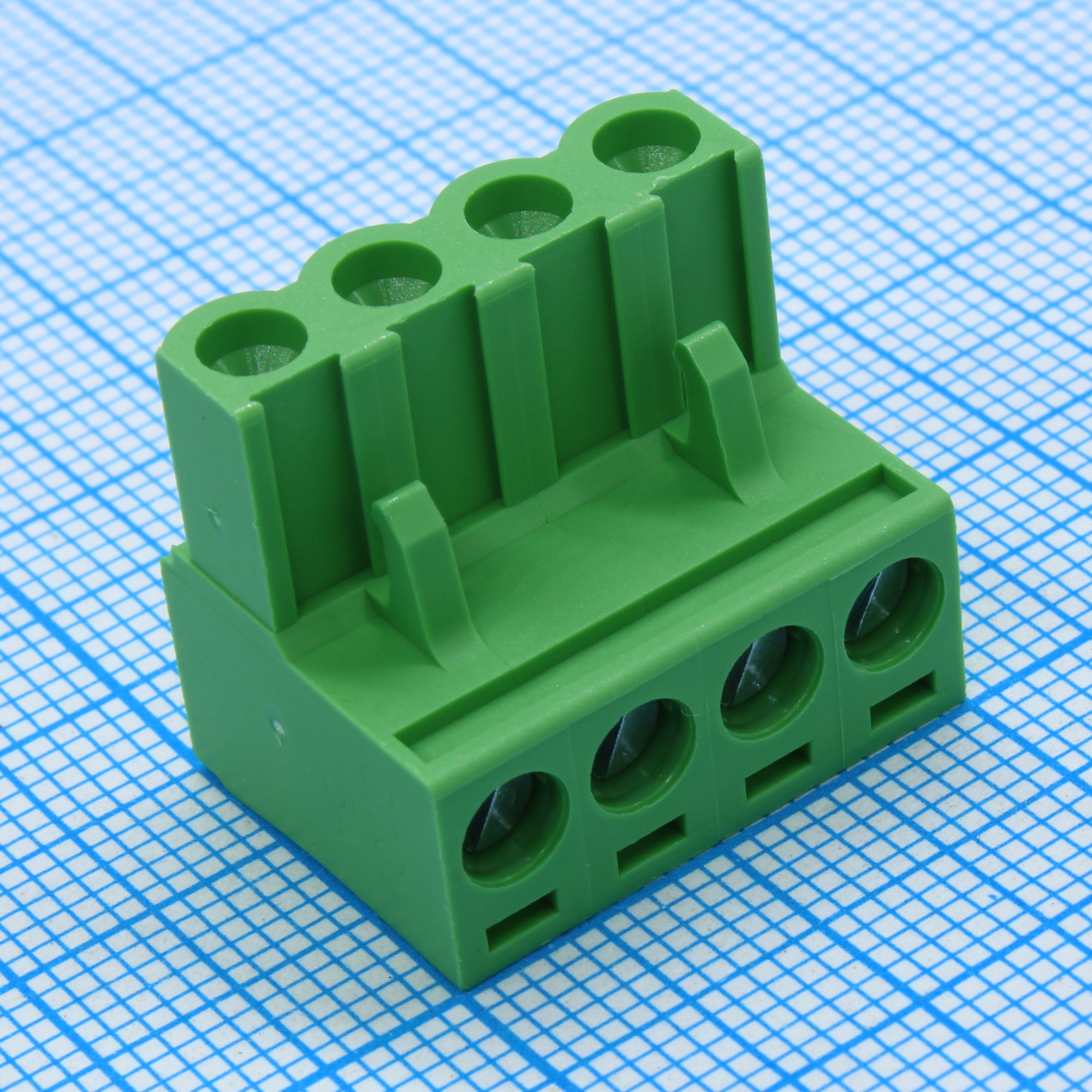 5ESDV-04P - Винтовой соединительный штекер подключаемый 4 контакт(ов) шаг 5.00 мм 300В 15А