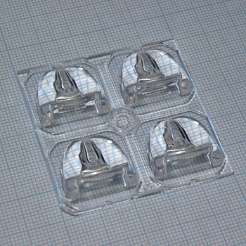 C12419_STRADA-2X2_A-T - Квадратная модуль линза 2x2 на 4светодиода LG Innotek серии  LEMWA33X, эфф=96%, ассиметричная,  50x50mm  H:7,3mm