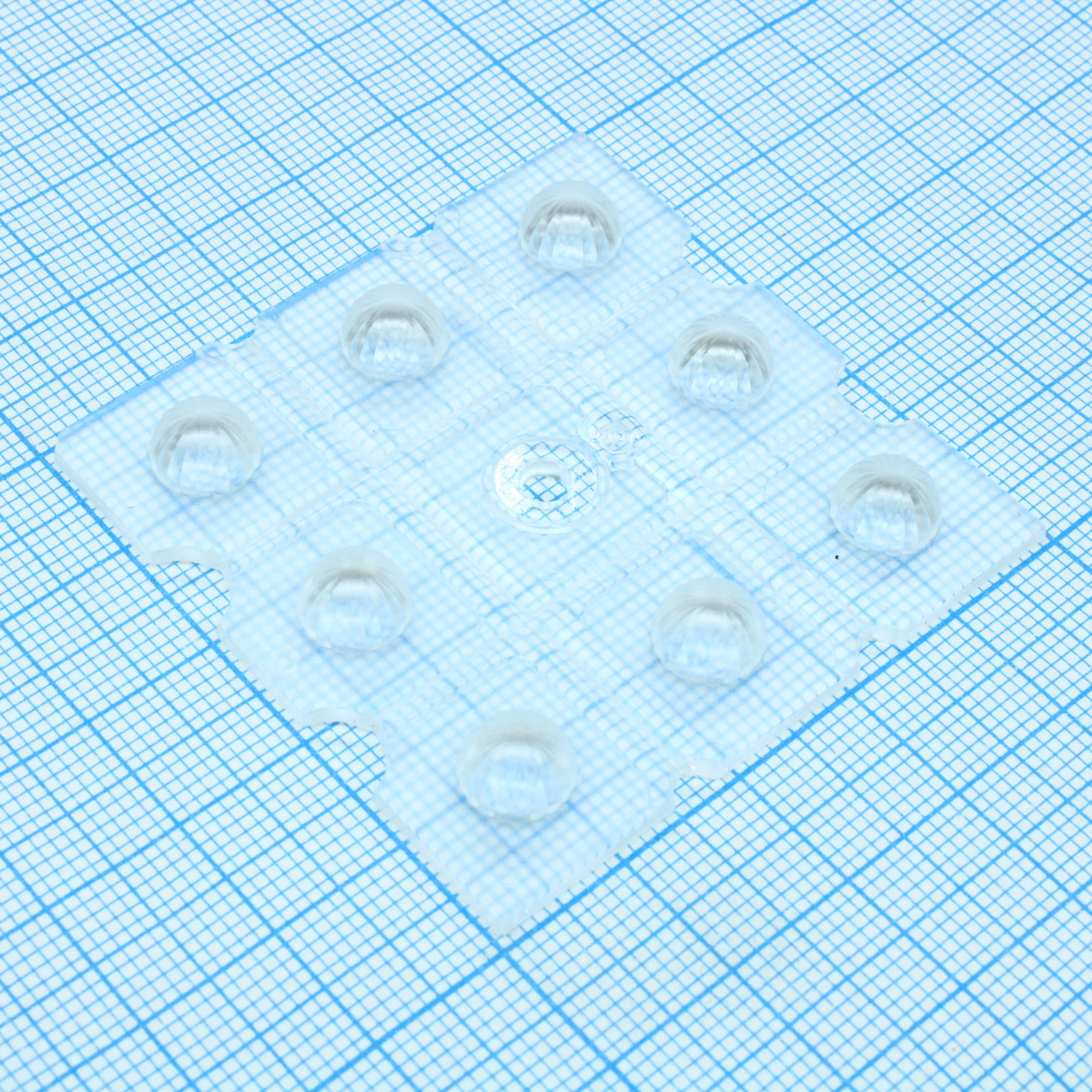 C15184_STRADELLA-8-HB-M - Групповая квадратная линза 60°, 50х50мм для 8 LED размером до 5050