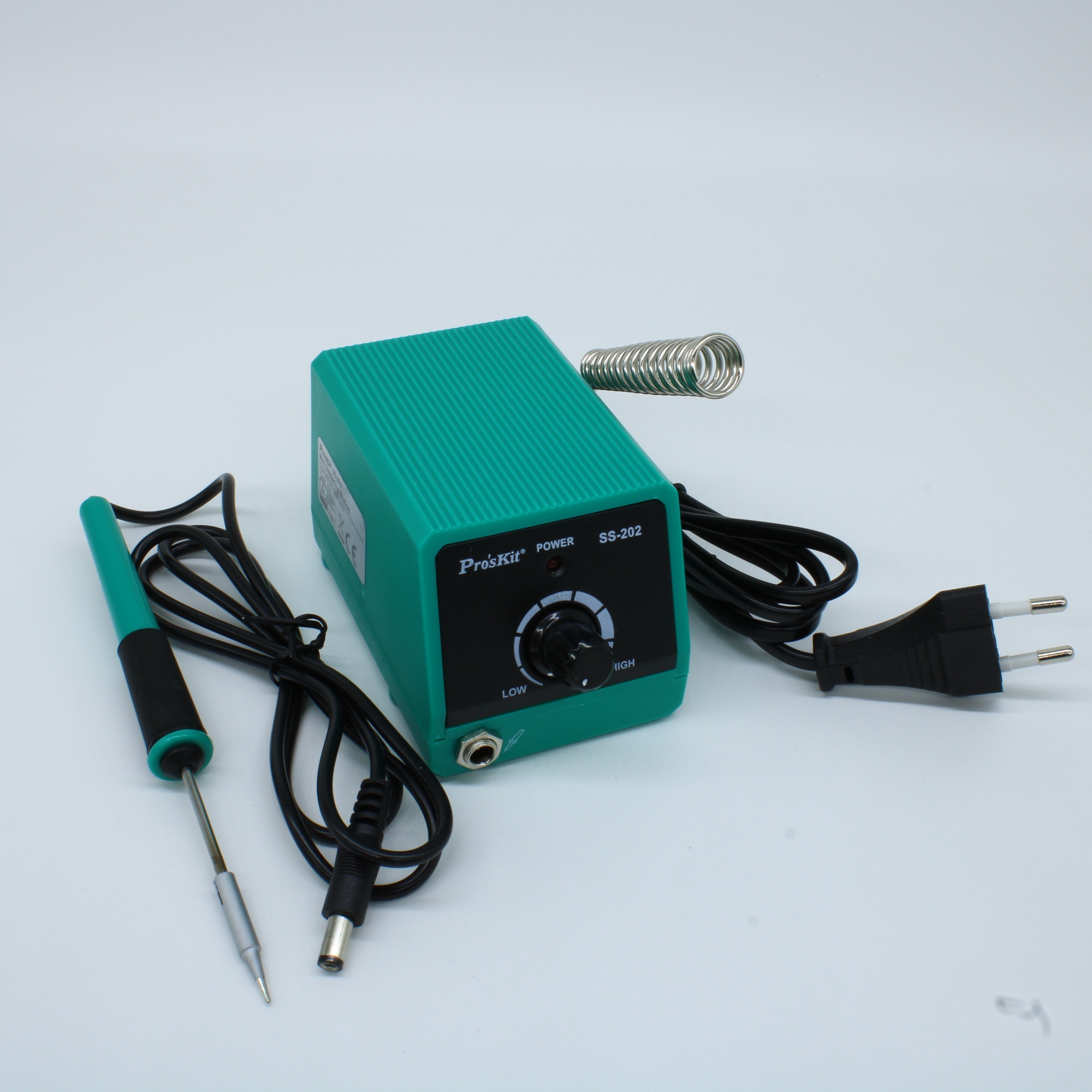 SS-202F - Паяльная станция c регулировкой 100-450°C, паяльник 10Вт/12В