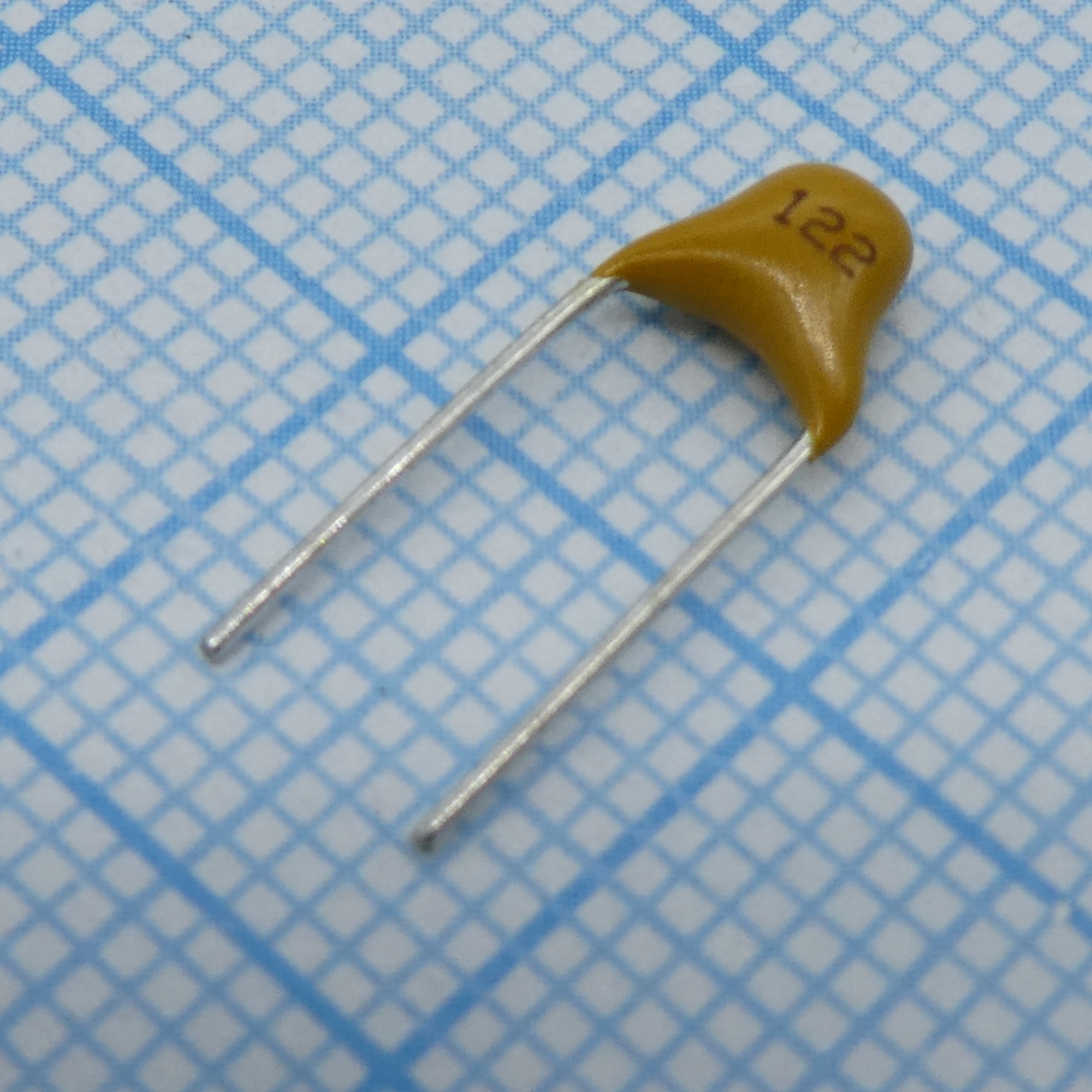 TS170R1H122KSBBB0R - Конденсатор керамический многослойный 1200пФ 50В X7R ±10% радиальный 5.08мм 125°C россыпь