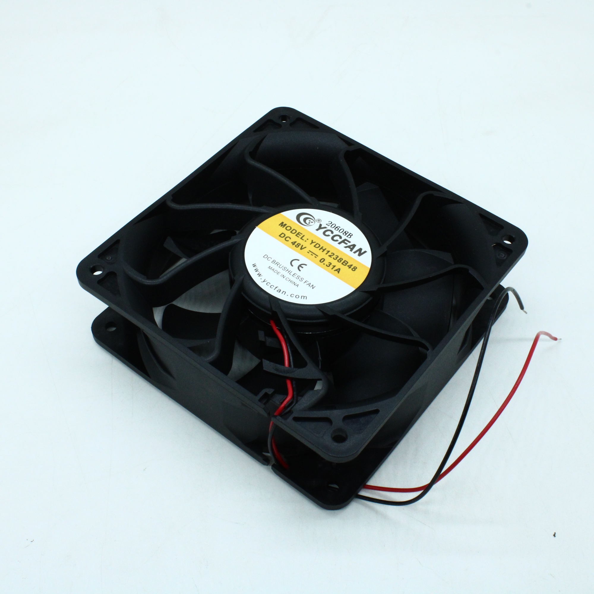 YDH1238B48 - Вентилятор 48В 120х120x38 B 4000 об/мин, 262.7м3/час, 54.1дБ, подшипник качения, тип вывода - провод