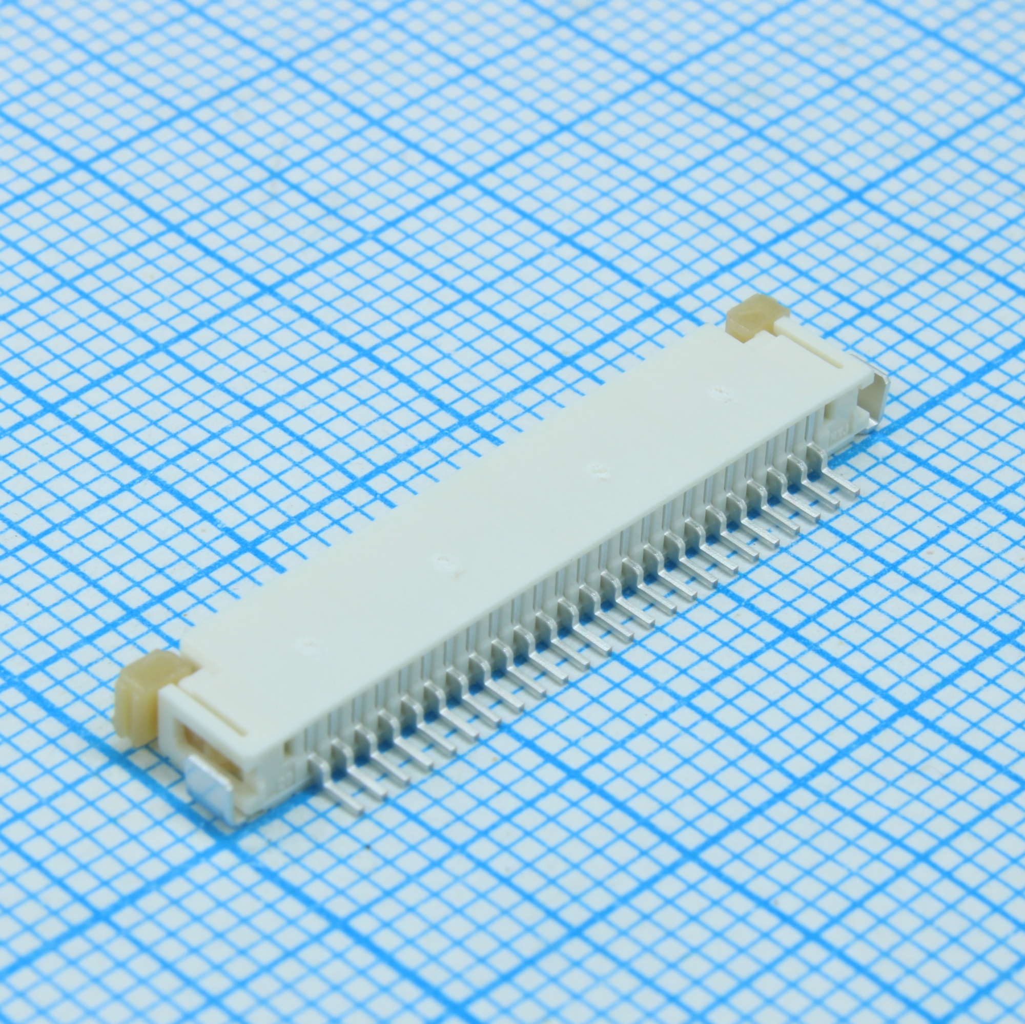 522072460 - Соединитель FPC 24 контакта шаг 1мм угловой SMD лента на катушке