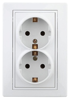 Розетка 2-м СП Plano 1-208-01 16А IP20 250В 2х2P+E Schuko защ. шторки бел. Б0053933