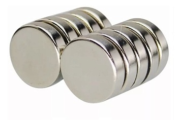 Магнит неодимовый N35H диск 15х5 мм - Сила сцепления 4.5кг.Выполнен из сплава NdFeB.Выдерживает нагрев до 120 С.Покрытие NiCuNi