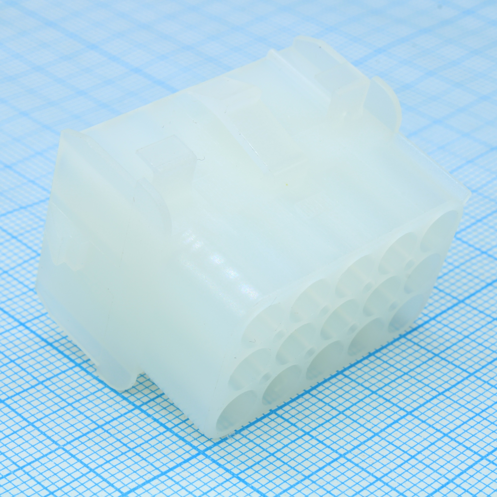 CKK3151-2.1-11B - Корпус разъема на провод 15 контактов негерметичный, male, Universal MATE-N-LOK Series