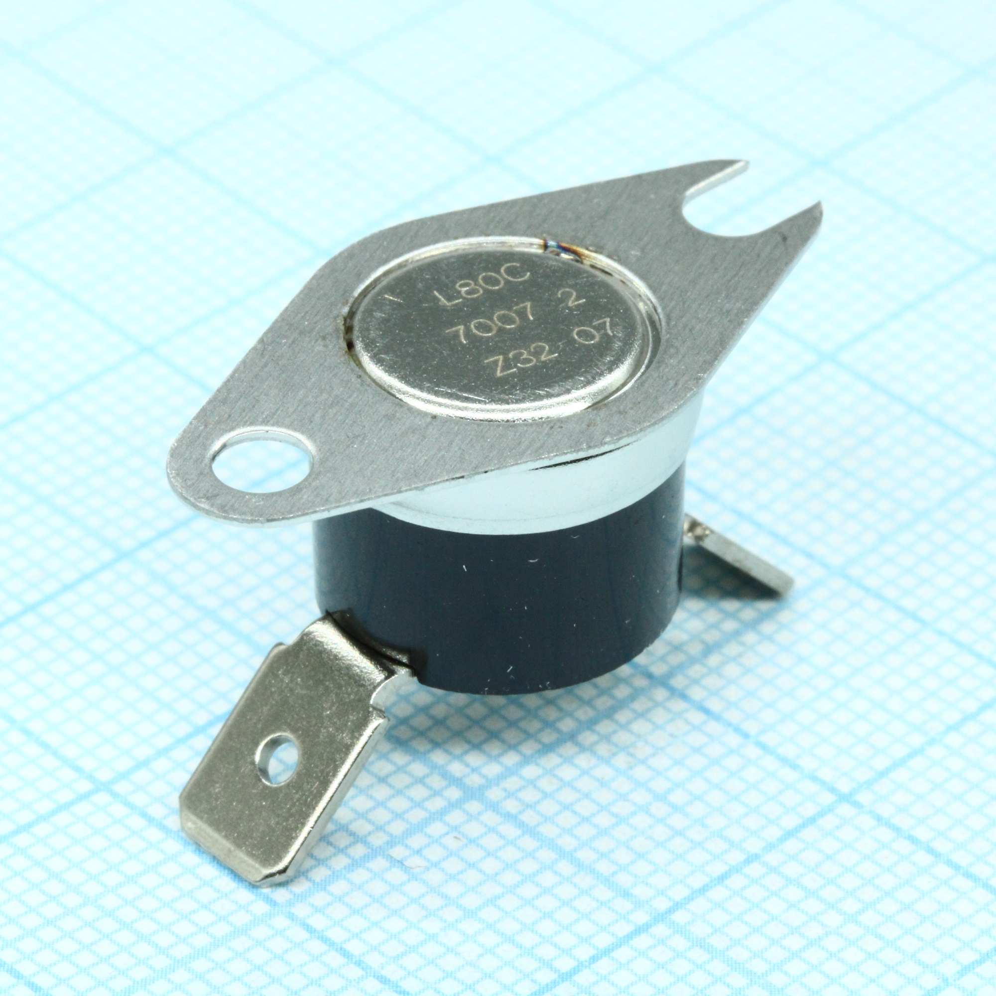 2455R--70070002 - Термостат нормально замкнутые контакты 10А  240В