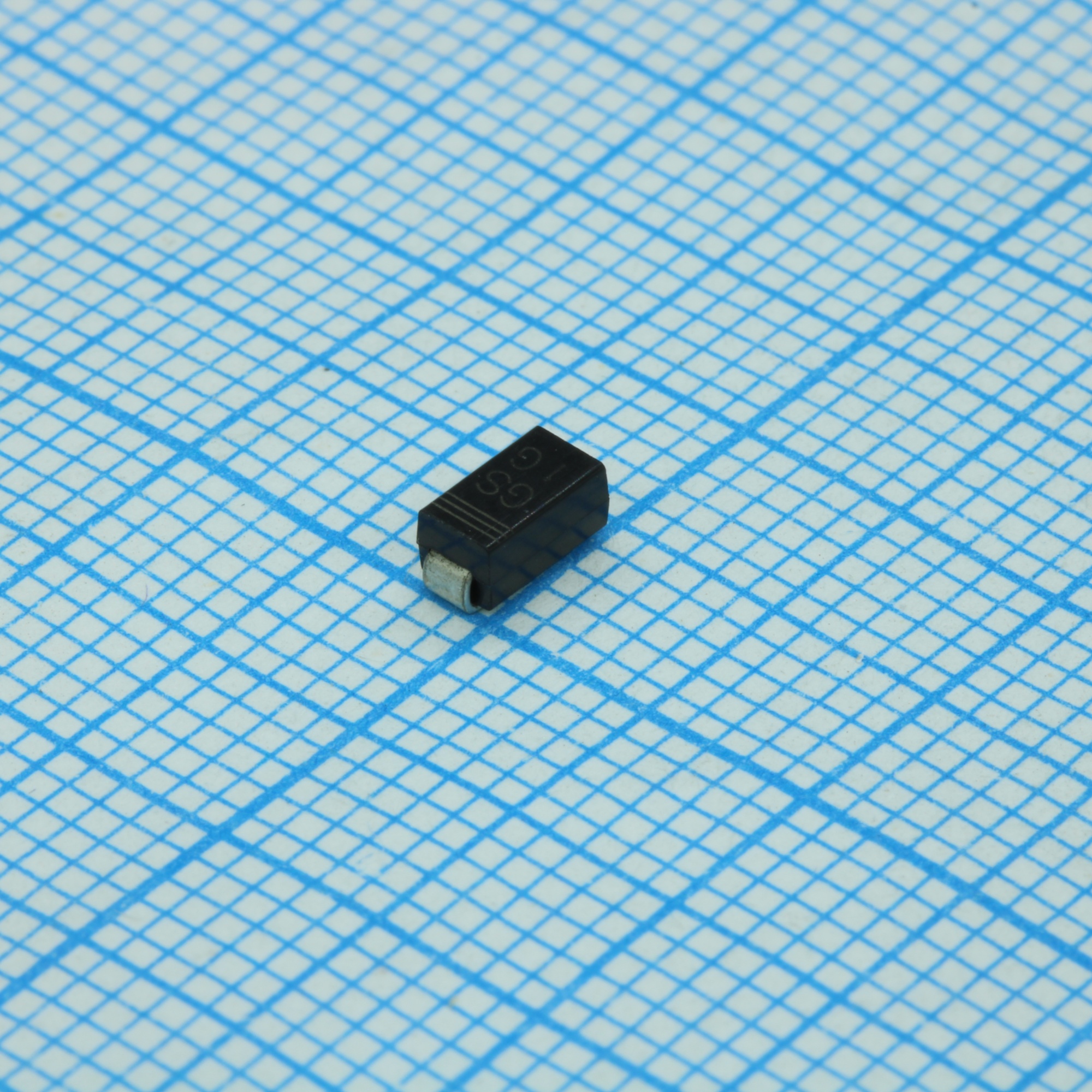 DL4004-TS02 - Диод общего применения 400В 1A MELF