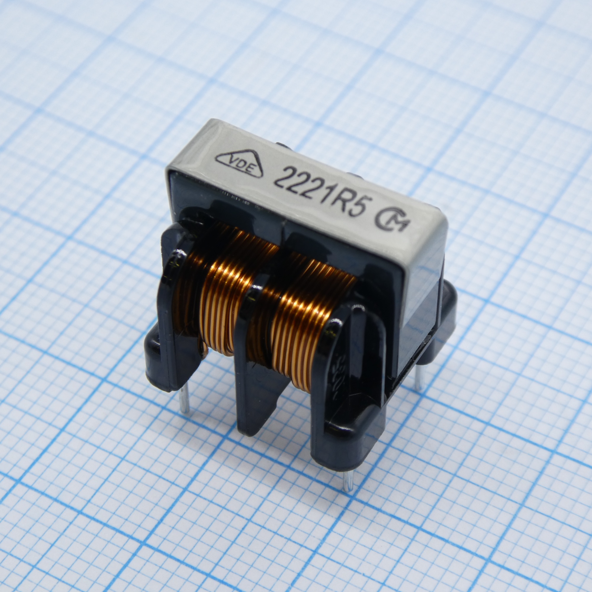 PLA10AS2221R5R2B - Дроссель синфазный 2X2.2mH 250VAC 1.5A 0.22 Ohm