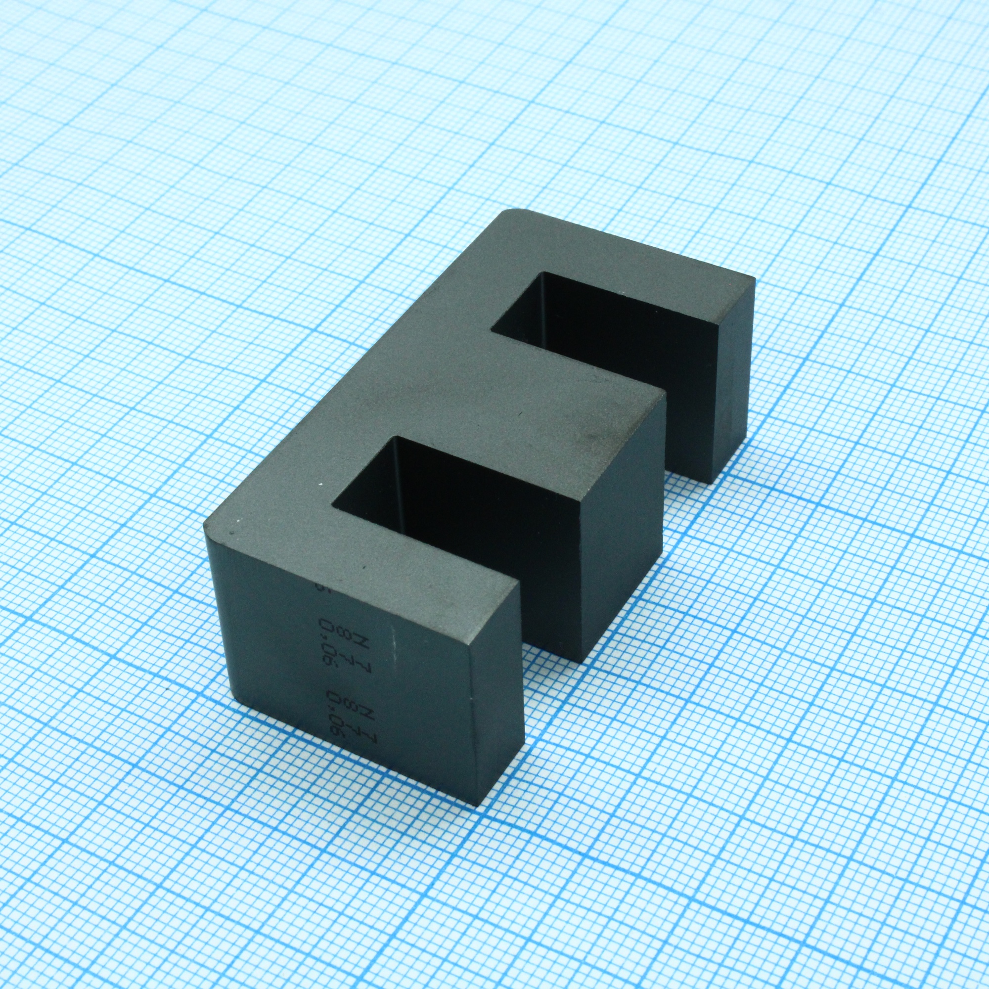 B66335G0060X187 - E 55/28/21 N87 Сердечник с зазором 0.06 мм B66335G0060X187