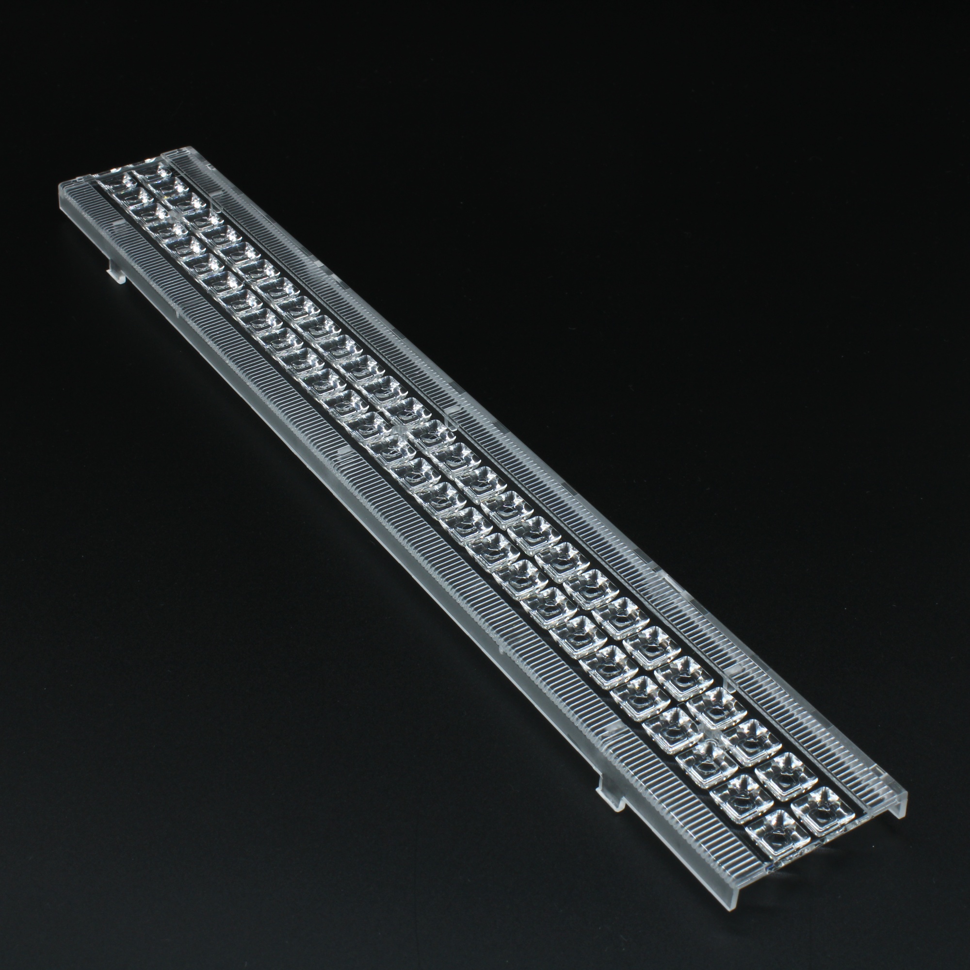 ASL280D40H56LED60G - Линейная линза на 56 светодиодов (28x2) 2835/3030/3016, эфф=93%, ~60°, 280x40mm H:7,1mm, PMMA