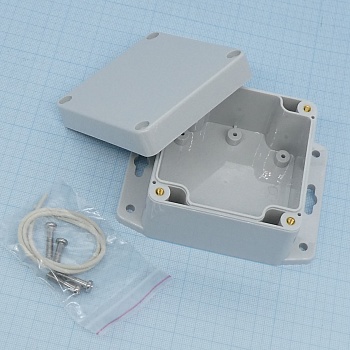 G256MF - Герметичный корпус из поликарбоната с фланцем, IP65, светло-серый