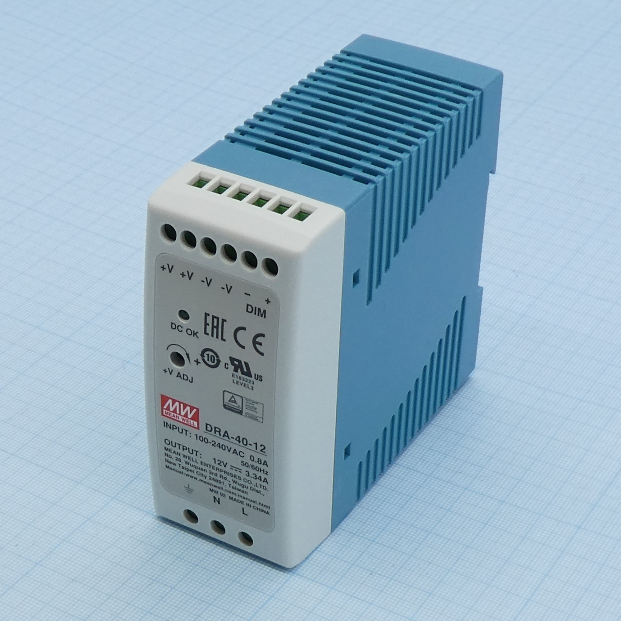 DRA-40-12 - Преобразователь AC-DC на DIN-рейку  40.08Вт, выход 12В/3.34A, рег. вых 12…15В, димминг 3 в 1, вход 90...264В AC, 47...63Гц, 127...370В DC, изоляция 3000В AC, на DIN рейку, 40х90х100 мм, -30...+70°С