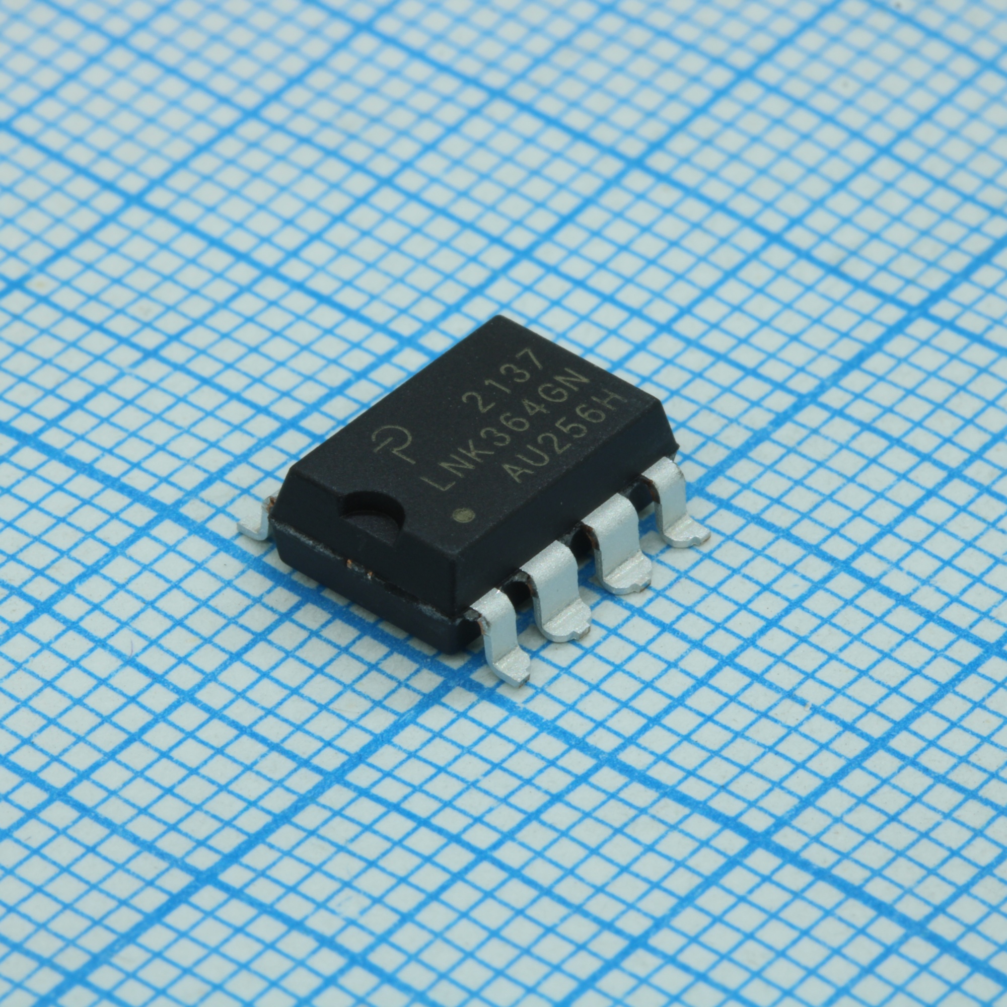 LNK364GN-TL - Автономный ключ высоковольтный 8SMD