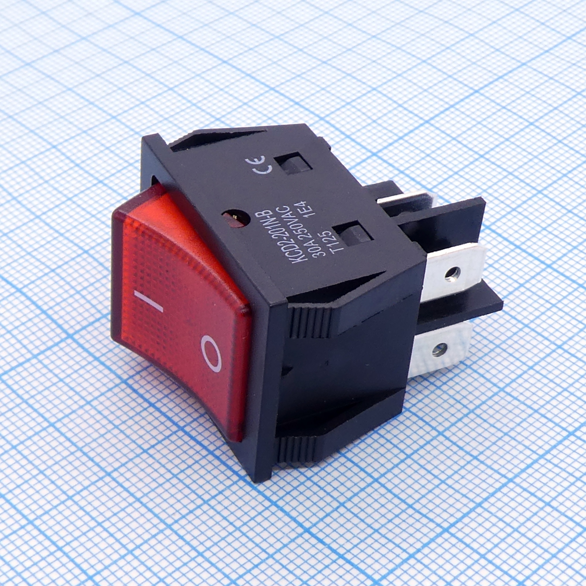 DS KCD4-201N красный 30А - переключатель - 2 положения клавиши, 2 группы на замыкание