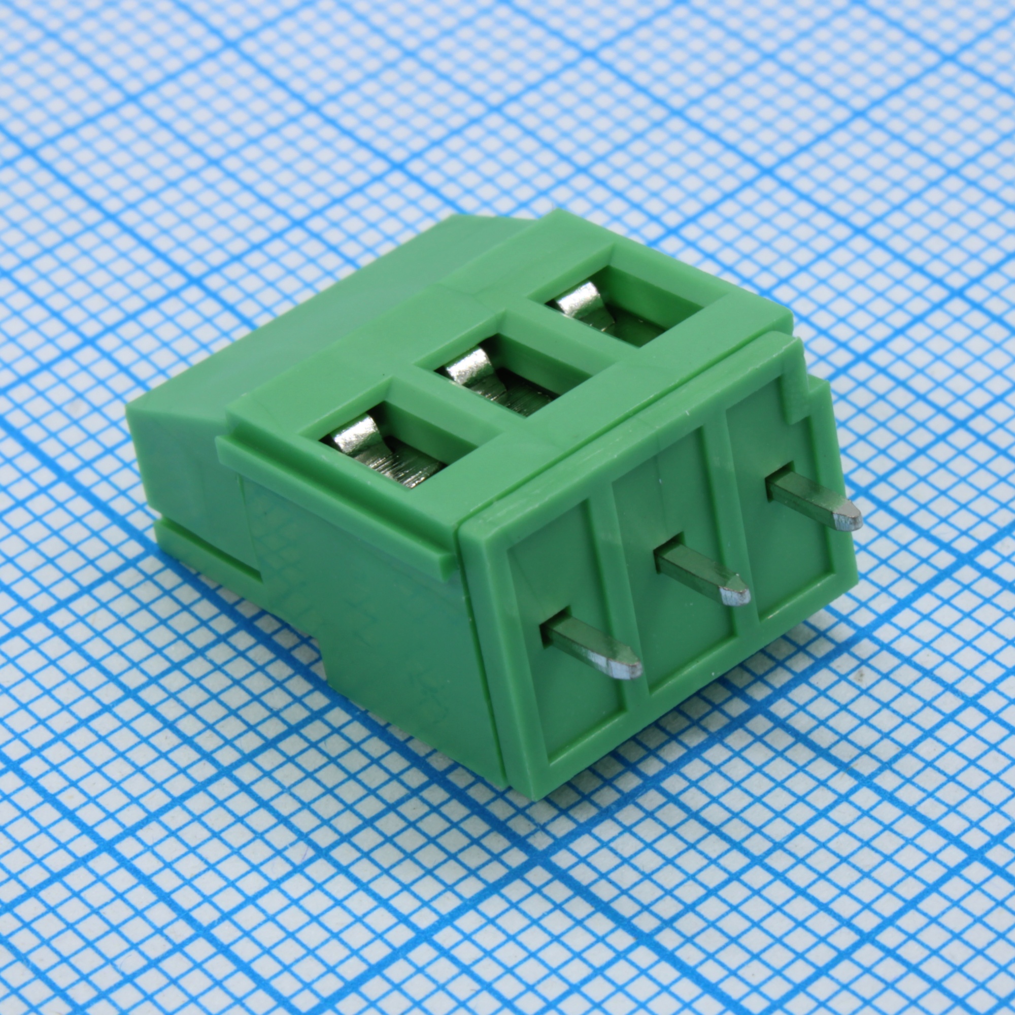 GT129-5.0-03P-14-01 with bottom plate - Винтовой клеммный блок c рельефной обоймой, 3 контакта. Серия GT129-5.0