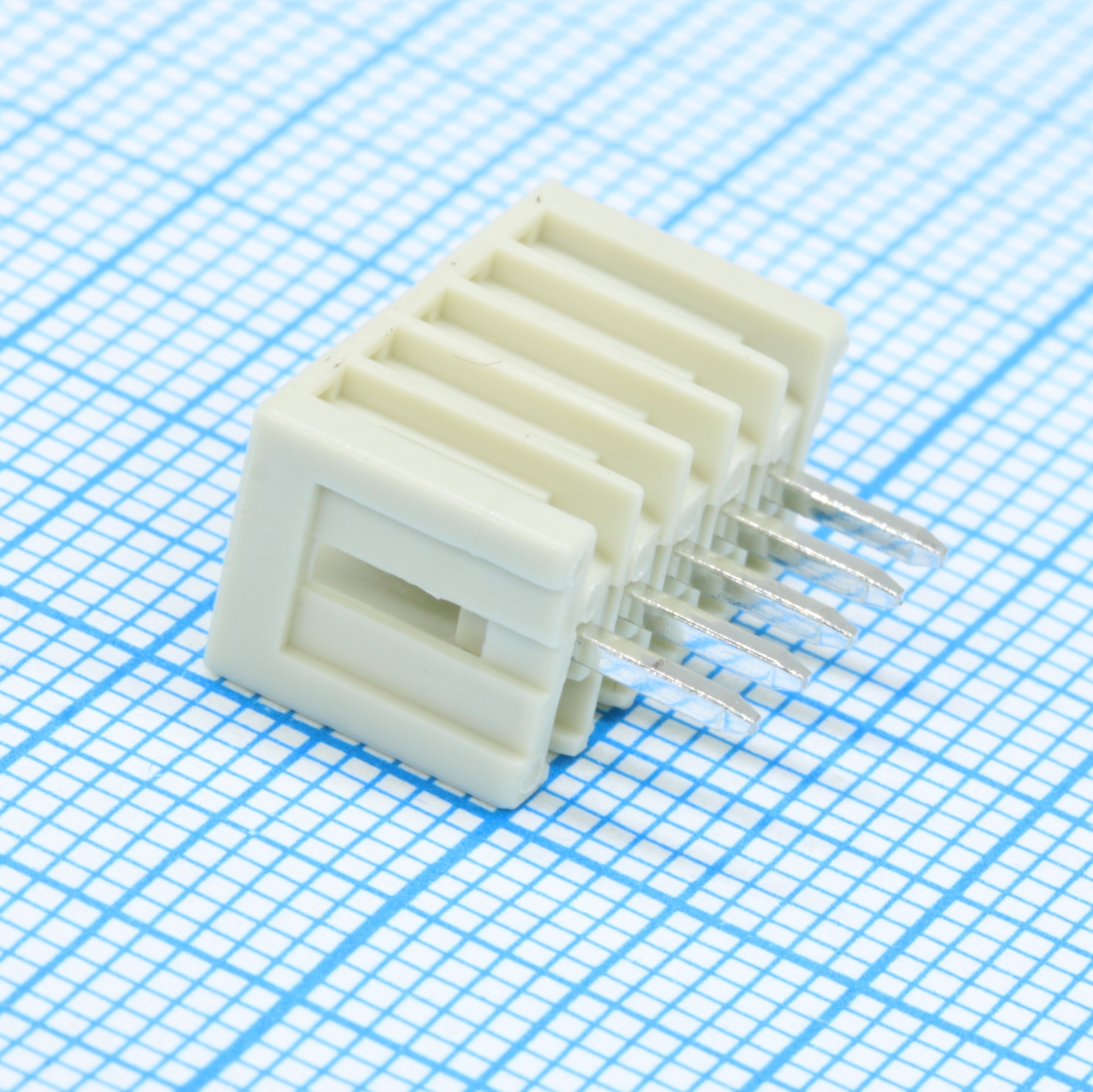 8EDGVC-2.5-05P-11-01A(H) - Разъемный клеммный блок на плату серия 8EDGVC шаг 2.5мм 05 контакт(-ов)