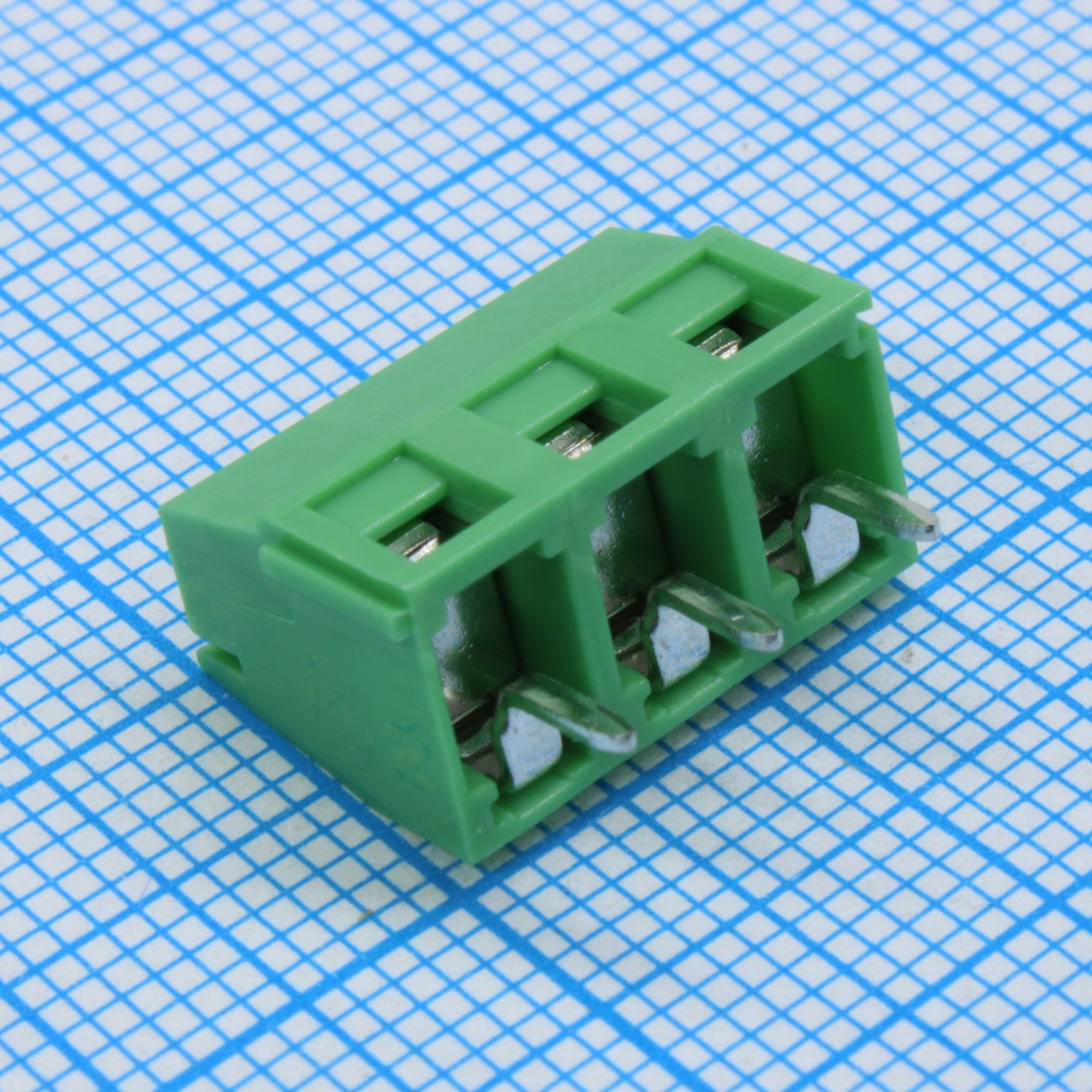 GT127-5.0-03P-14-00 - Винтовой клеммный блок c рельефной обоймой, 3 контакта. Серия GT127-5.0
