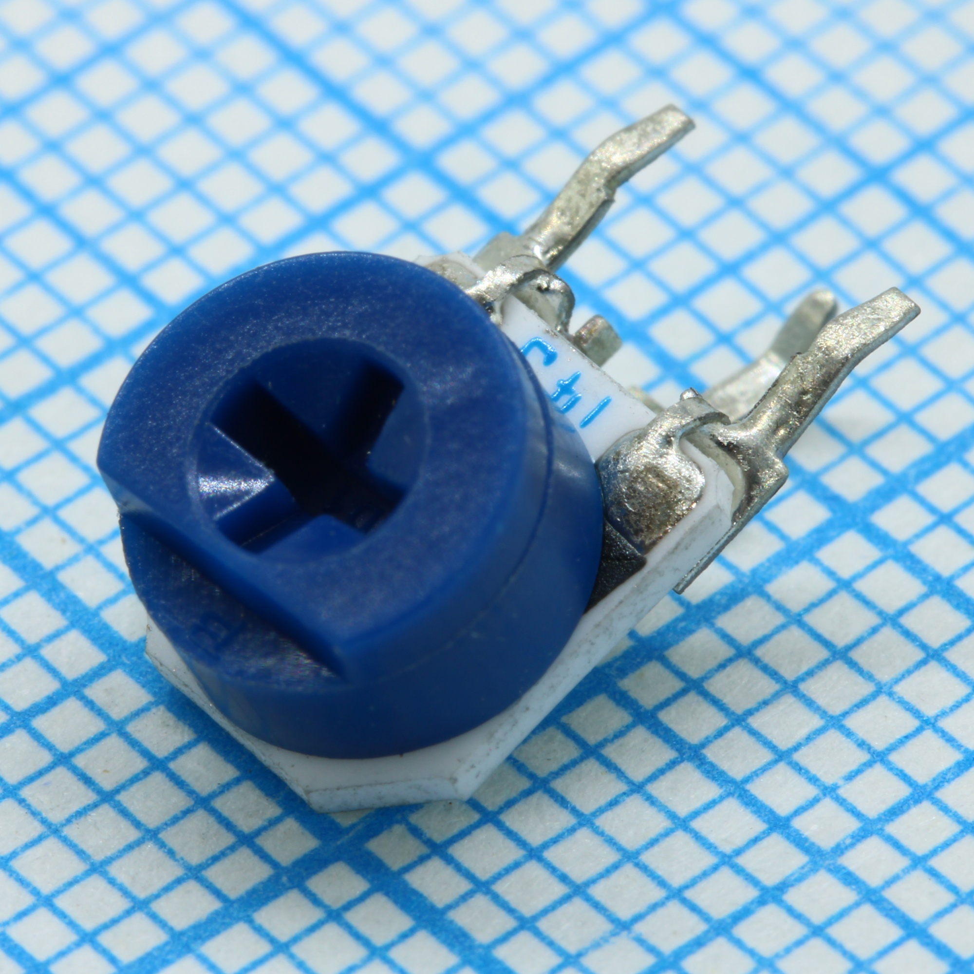 3306K-1-103 - Потенциометр однооборотный керметный 10кОм 0.2Вт PC PIN