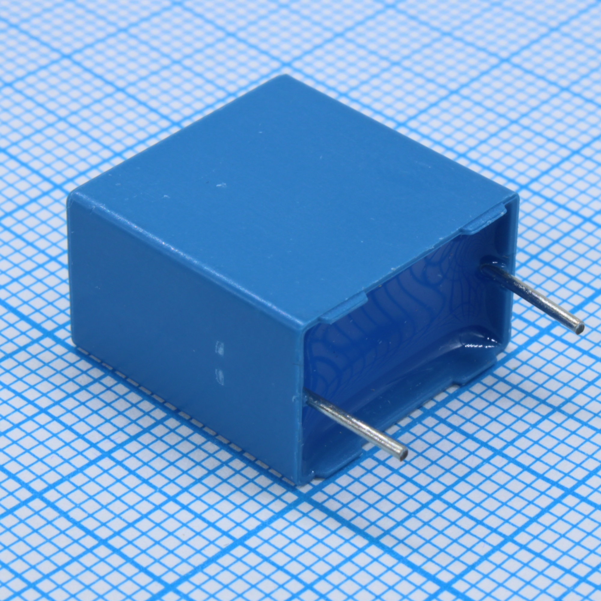 B32652A7473J - Конденсатор металлоплёночный 0.047 мкФ ±5% 1250 В (ТНТ)