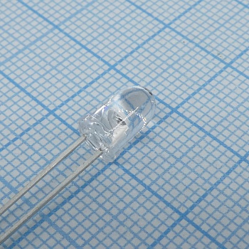 SFH 4550 - Инфракрасный светодиод 5мм 850нм 700мВт/стерадиан при 100мА прозрачный 3°