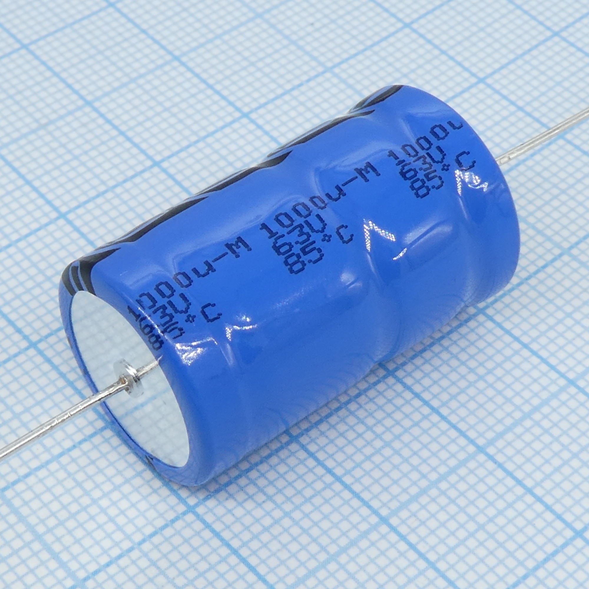 MAL202118102E3 - Электролитический конденсатор с аксиальными выводами 63В 1000мкФ 18*30 85°C/8000ч
