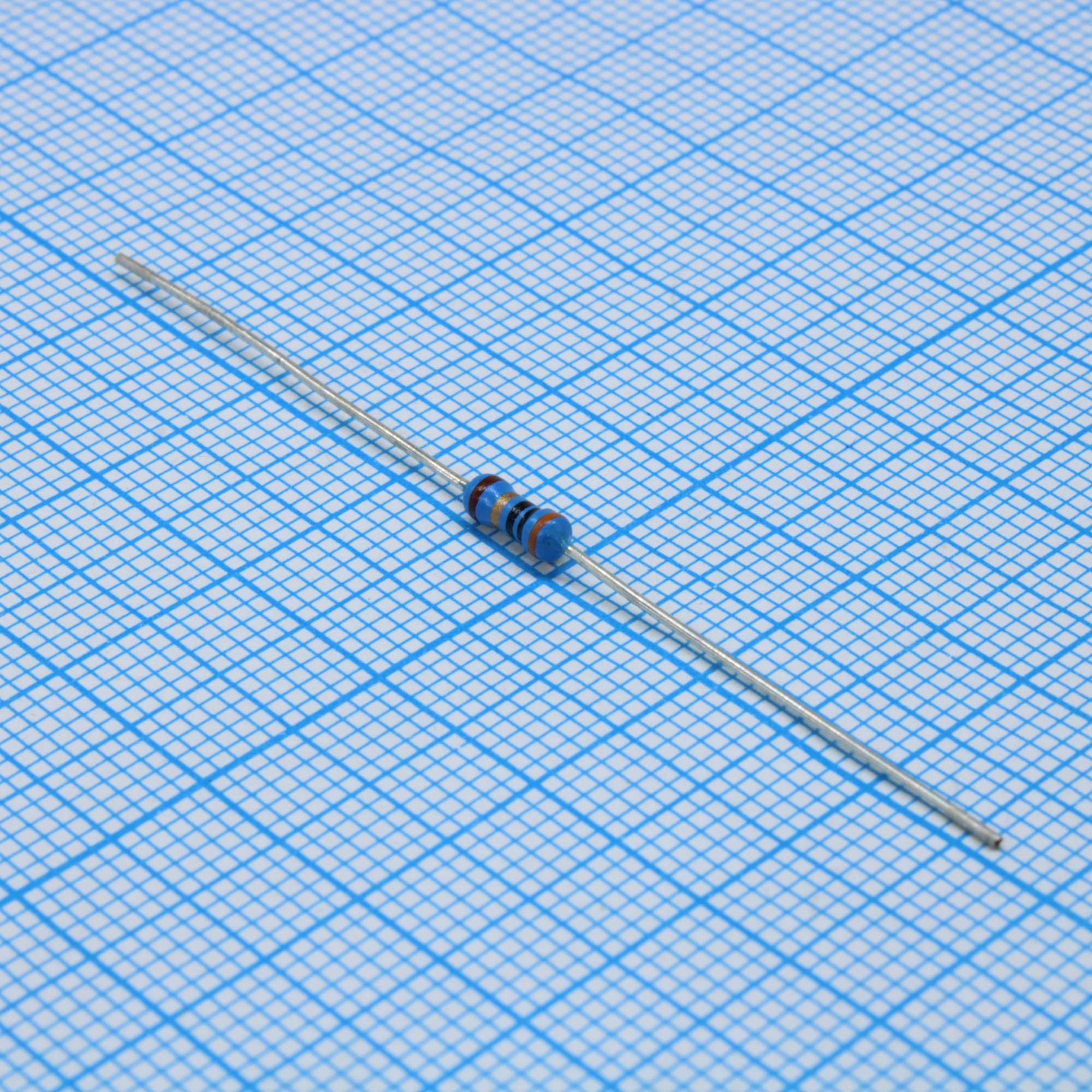 MFR50SFTE52-30R - Резистор металлопленочный 0.5Вт 30Ом ±1% ±50 ppm/°C