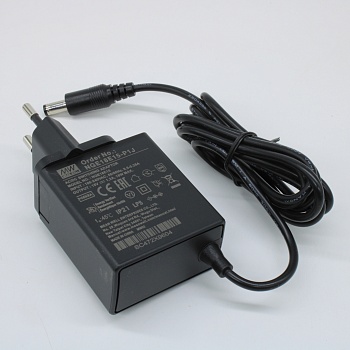 NGE18E15-P1J - AC-DC, 18Вт, сетевой адаптер, выход 15В/1.2А, вход 80...264В AC, 47...63 Гц, изоляция 4000B DC, 2xMOPP, 48x28*x55мм, -30...+70C, евровилка, выходной разъем 11мм, диам. 5.5х2.1мм