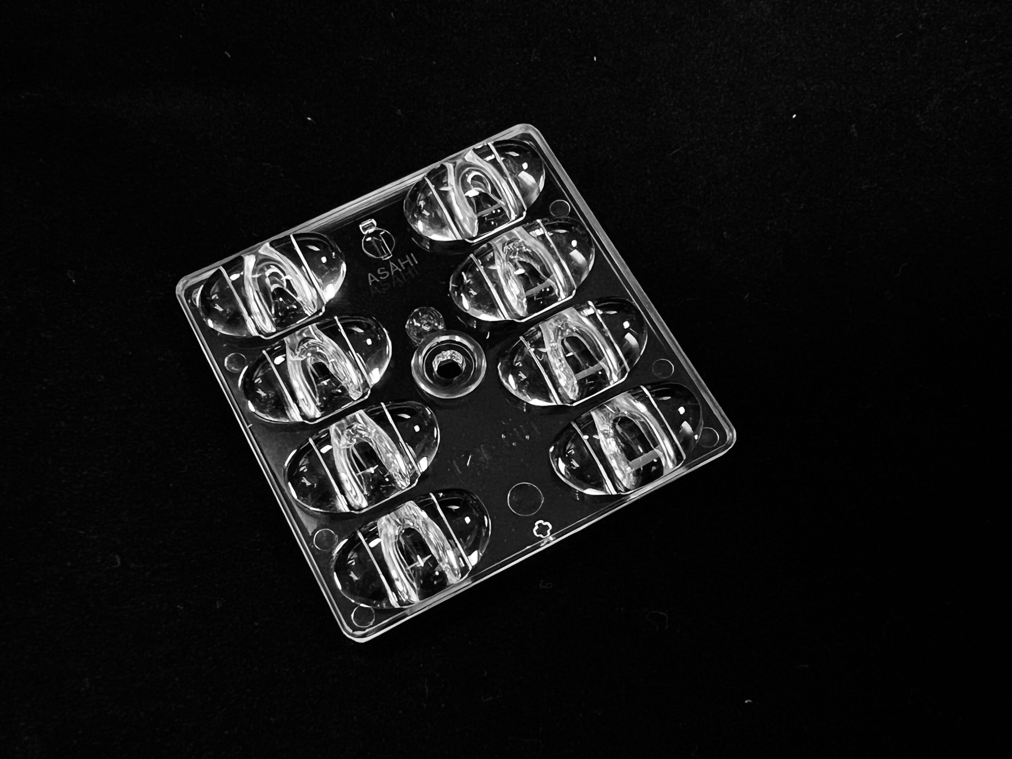 ARST50D8LED5050T2M-cutoff (PMMA) - Групповая квадратная линза на 8 светодиодов 5050/3535/3030 , диаграмма T2M-cutoff,  PMMA, 50x50mm   H:6.62mm